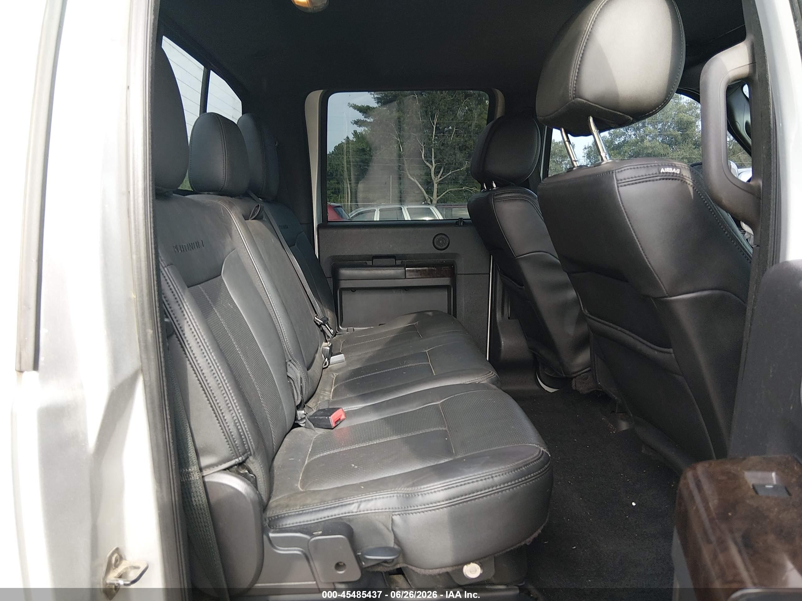 2015 Ford F-250 Lariat Silver vin: 1FT7W2BT2FEA73852
