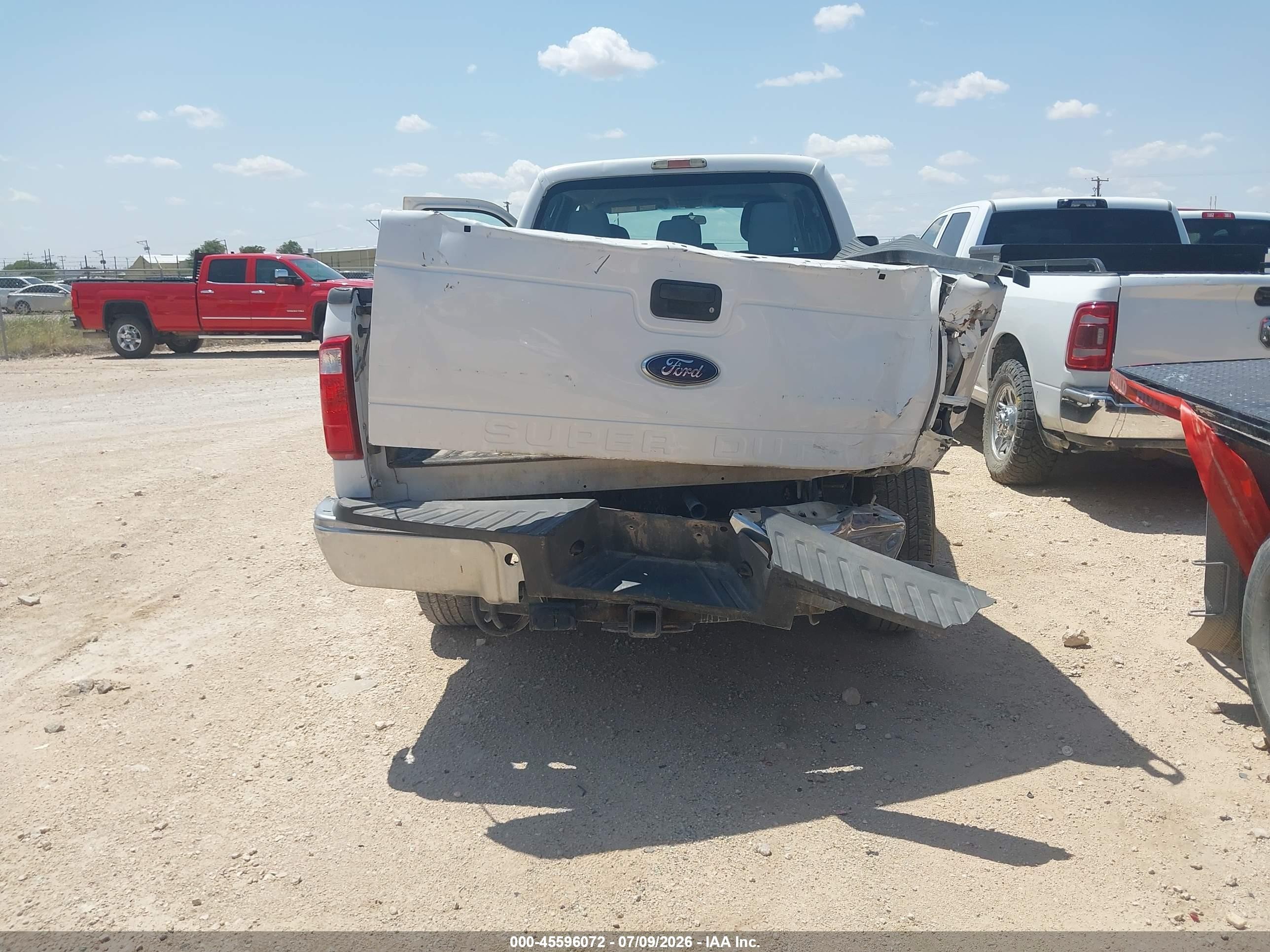 2015 Ford F-250 Xl White vin: 1FT7W2BT2FEA81157