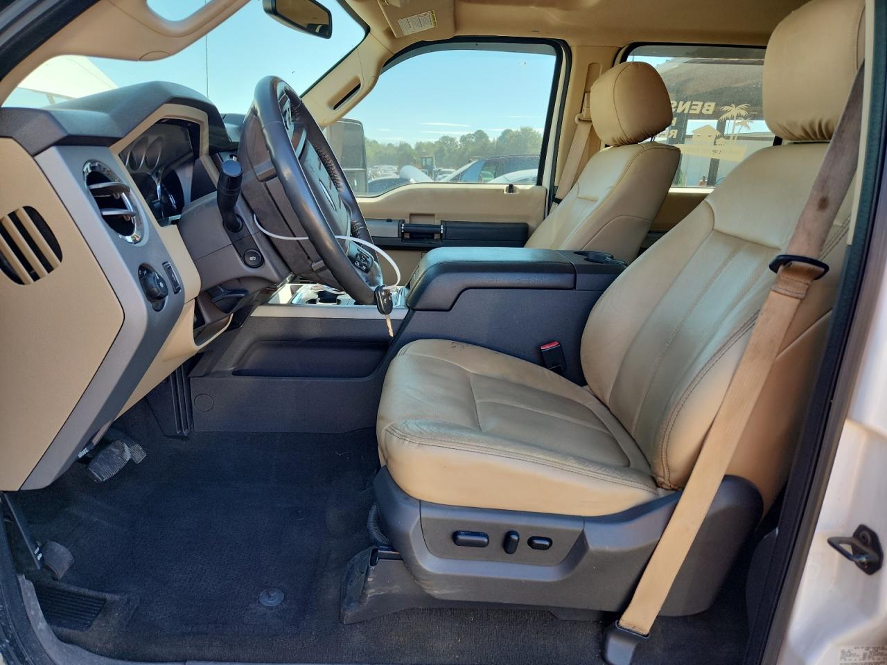 2015 Ford Other White vin: 1FT7W2BT2FEC75929