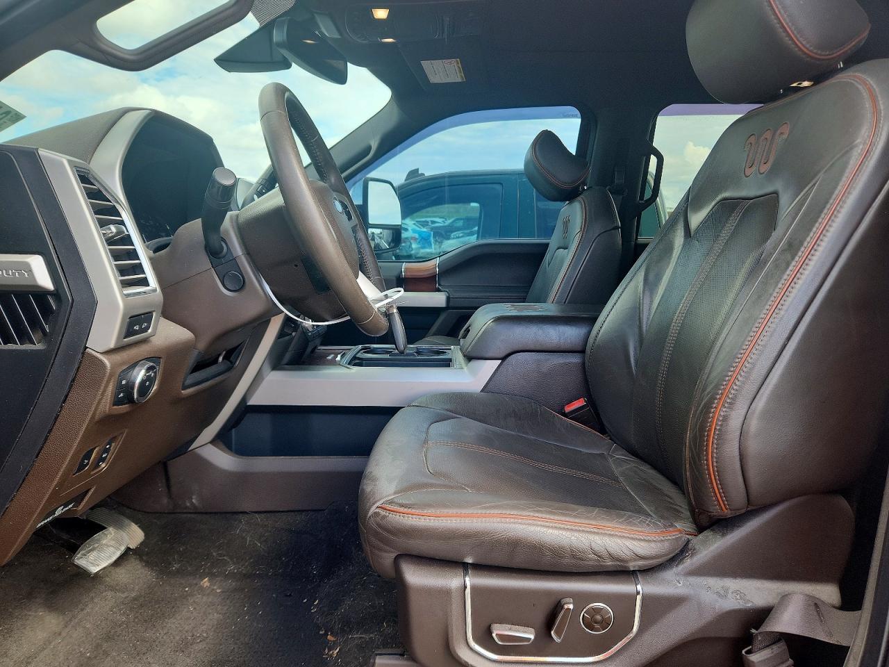 2017 Ford F250 Super Duty Brown vin: 1FT7W2BT2HEF06315