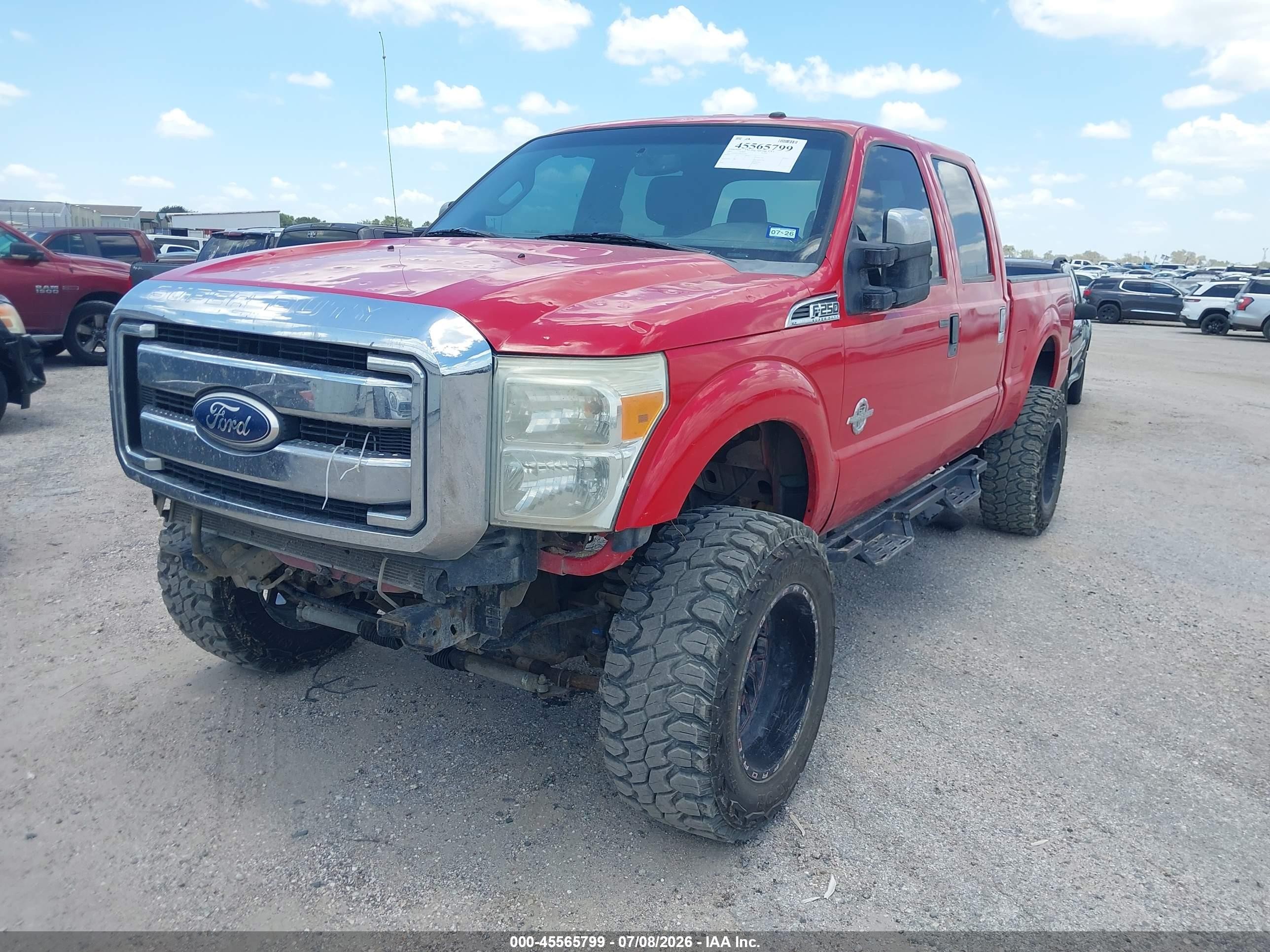 2011 Ford F-250 Xlt Red vin: 1FT7W2BT3BEA87978