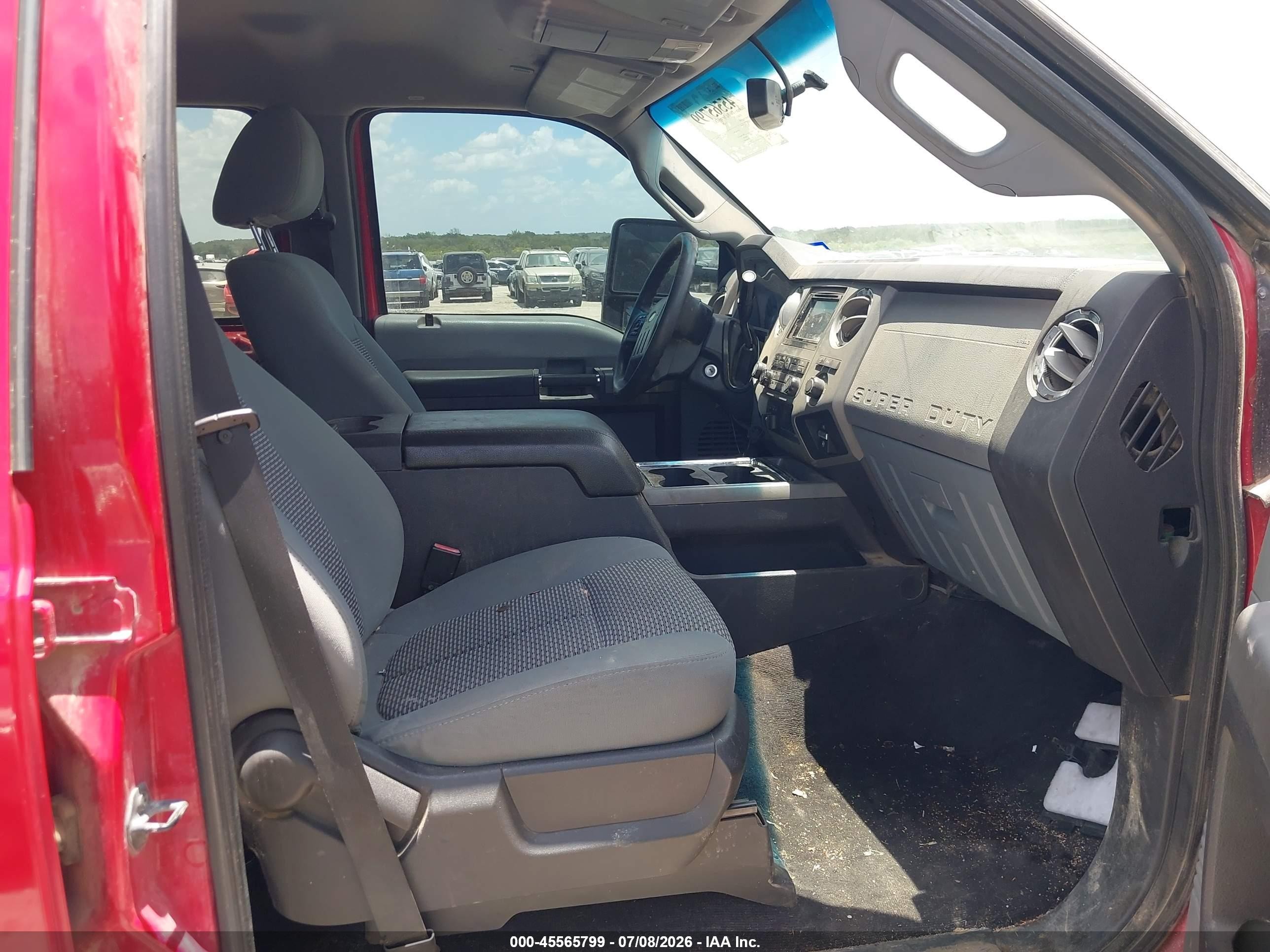 2011 Ford F-250 Xlt Red vin: 1FT7W2BT3BEA87978