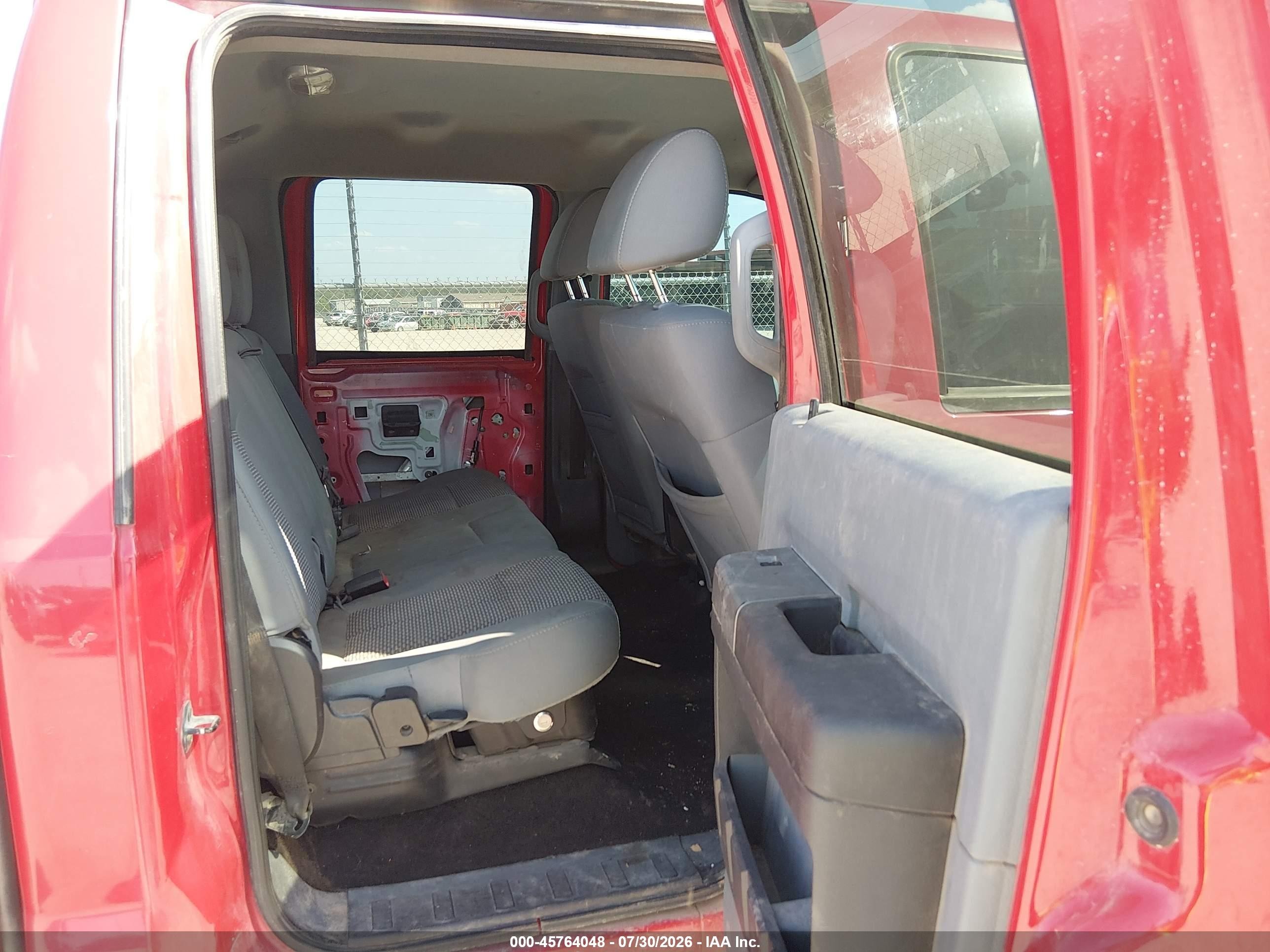 2011 Ford F-250 Xlt Red vin: 1FT7W2BT3BEA87978