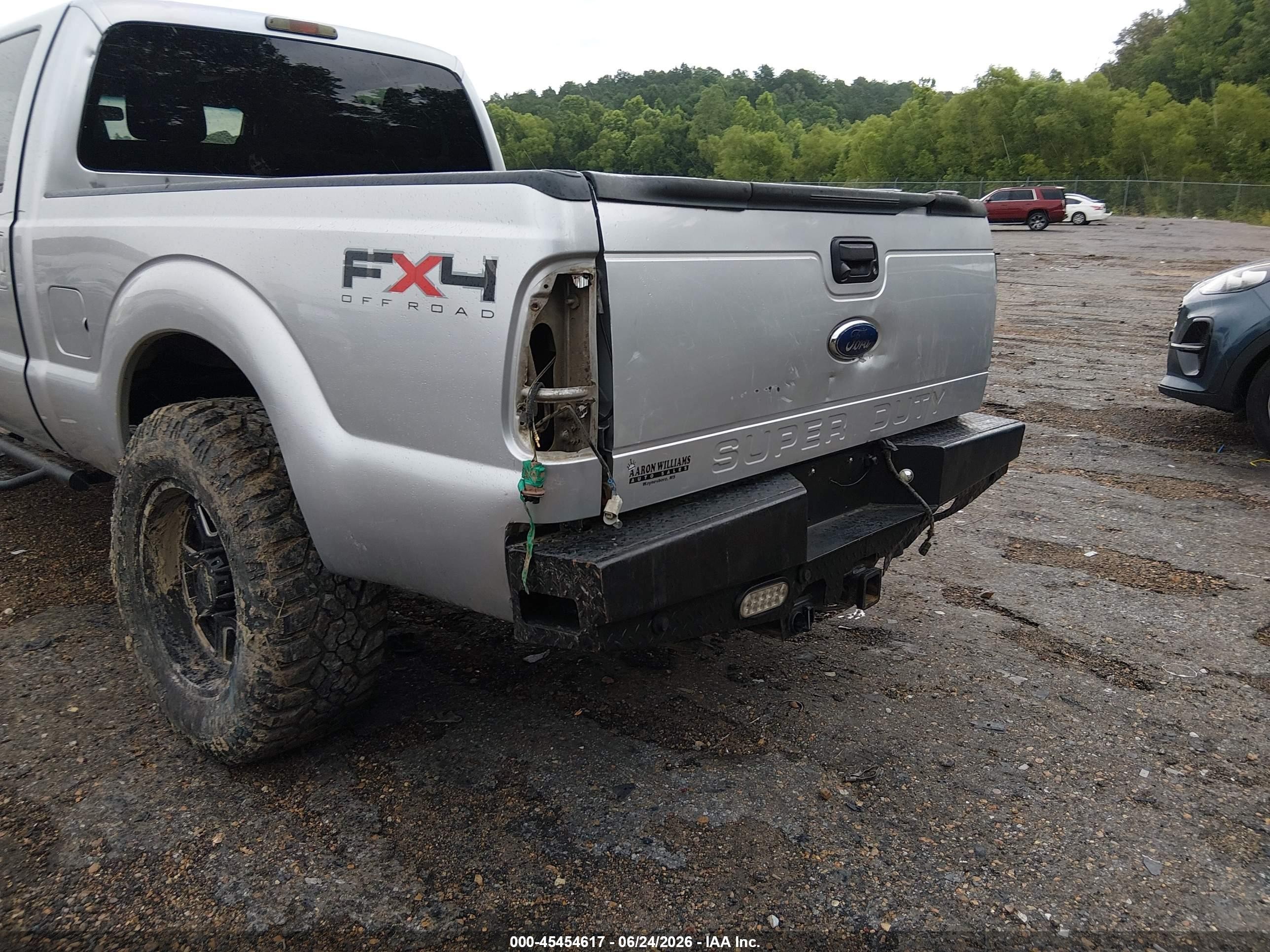 2011 Ford Super Duty F-250 Srw Lariat Silver vin: 1FT7W2BT3BEB65207