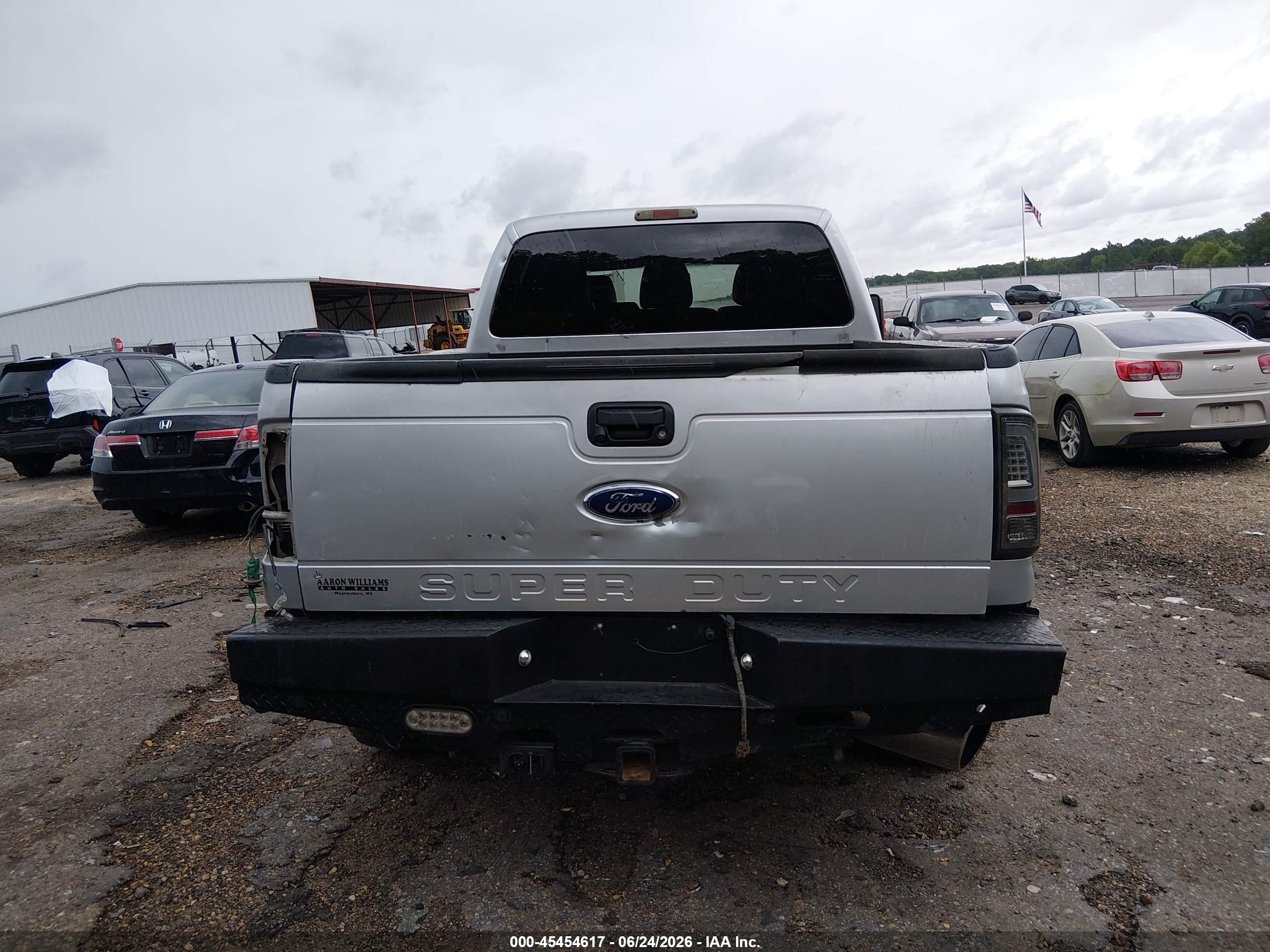 2011 Ford Super Duty F-250 Srw Lariat Silver vin: 1FT7W2BT3BEB65207