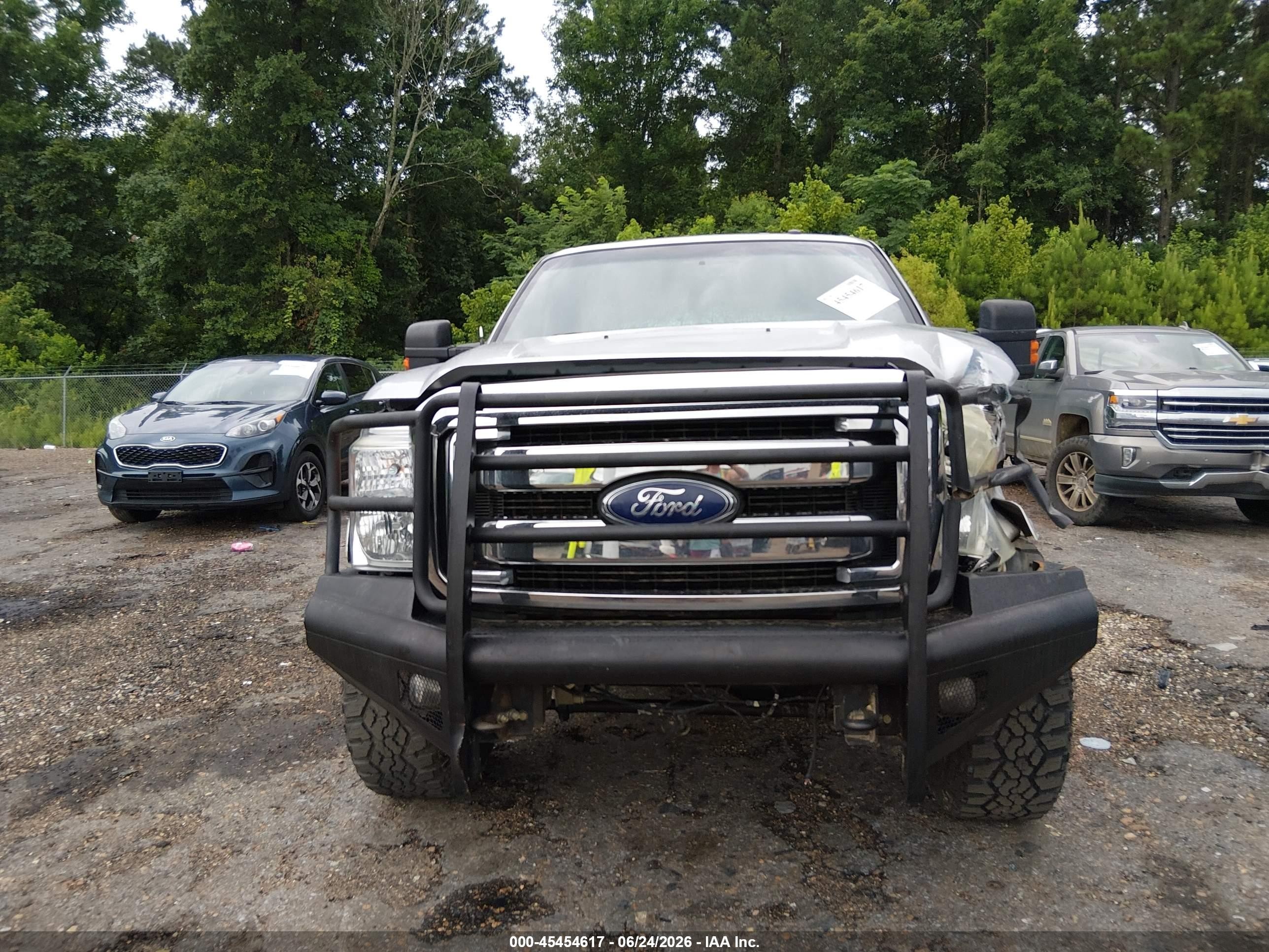 2011 Ford Super Duty F-250 Srw Lariat Silver vin: 1FT7W2BT3BEB65207
