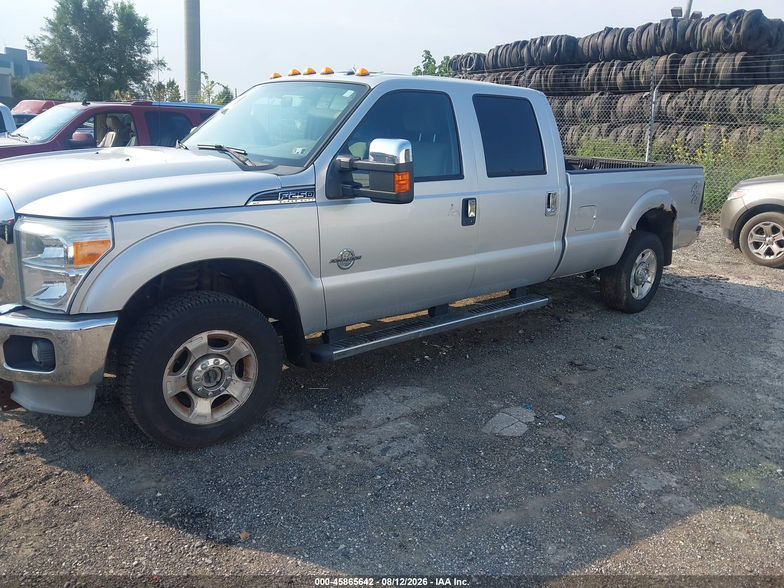 2011 Ford F-250 Xlt Silver vin: 1FT7W2BT3BEB71248