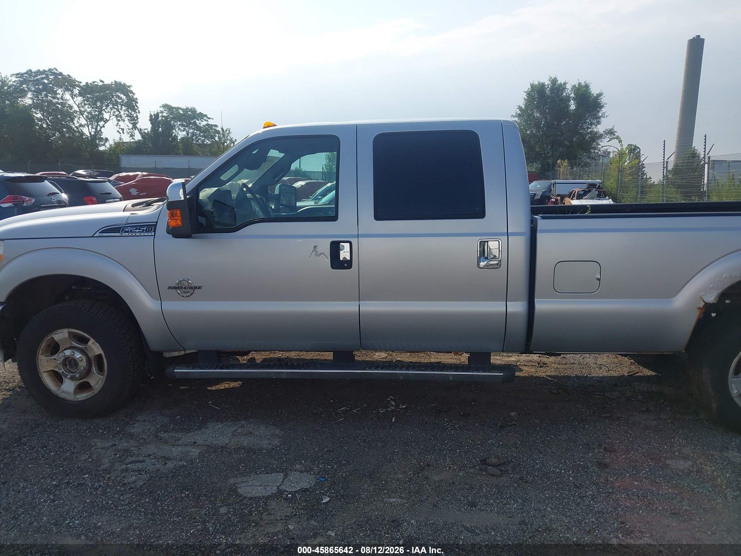 2011 Ford F-250 Xlt Silver vin: 1FT7W2BT3BEB71248