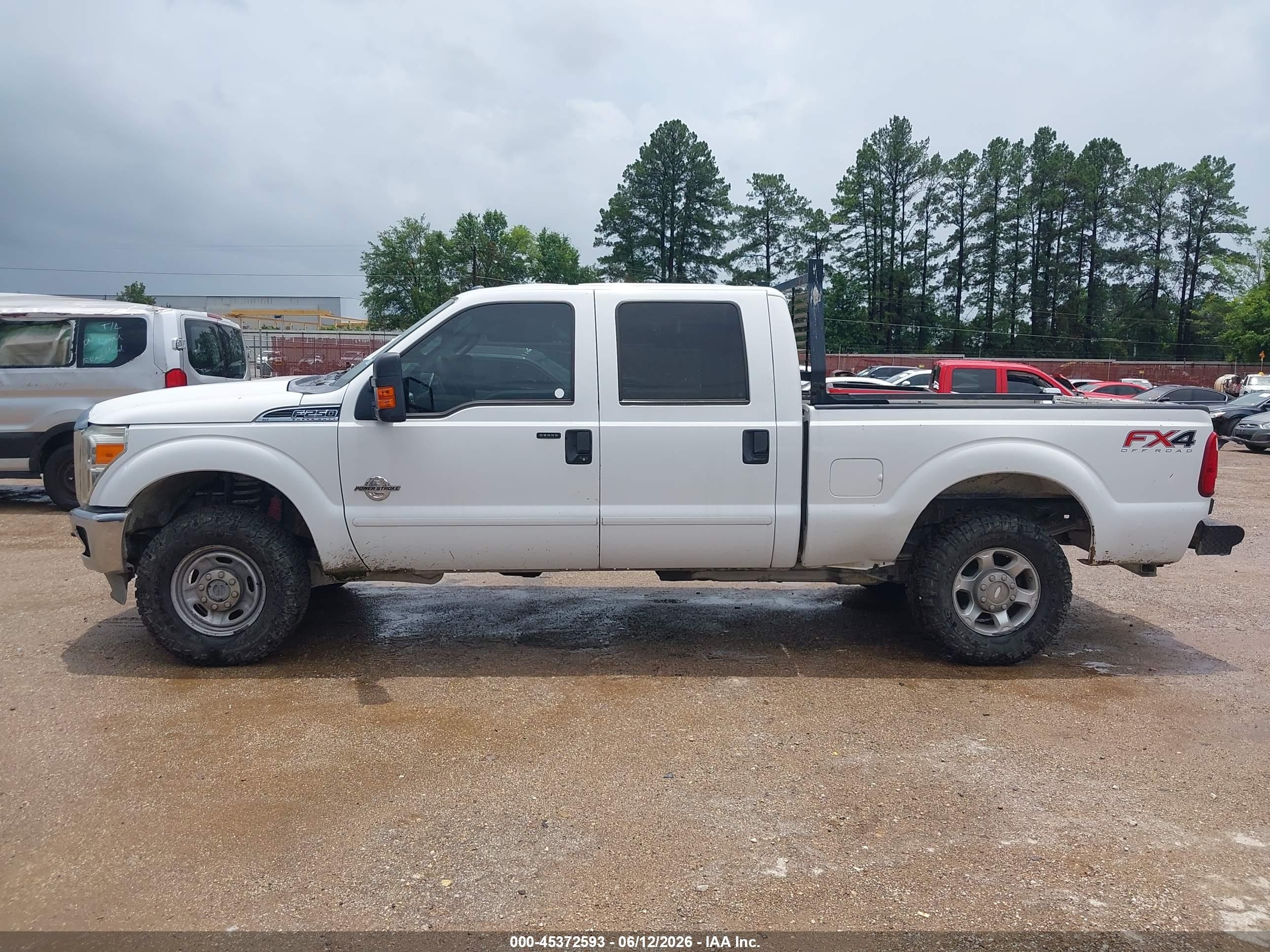 2013 Ford F-250 Xlt White vin: 1FT7W2BT3DEA03080