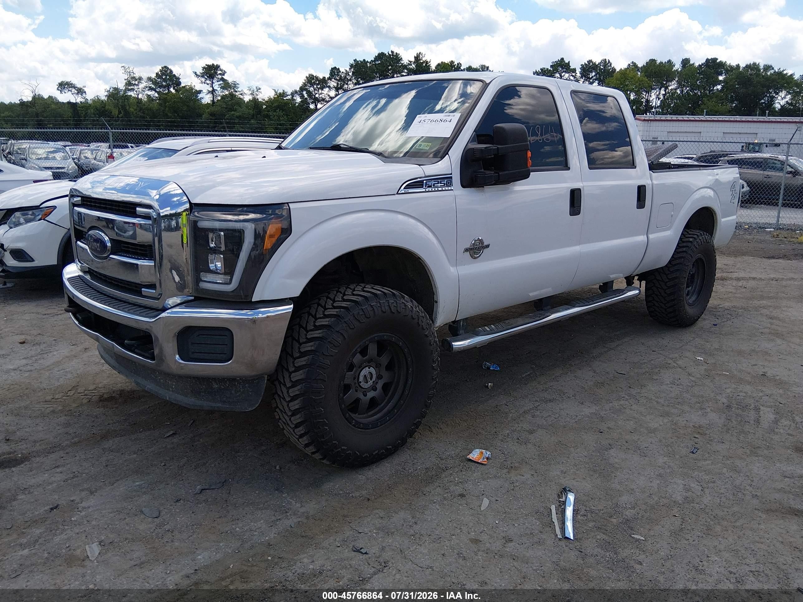 2013 Ford Super Duty F-250 Srw Xlt White vin: 1FT7W2BT3DEA61805