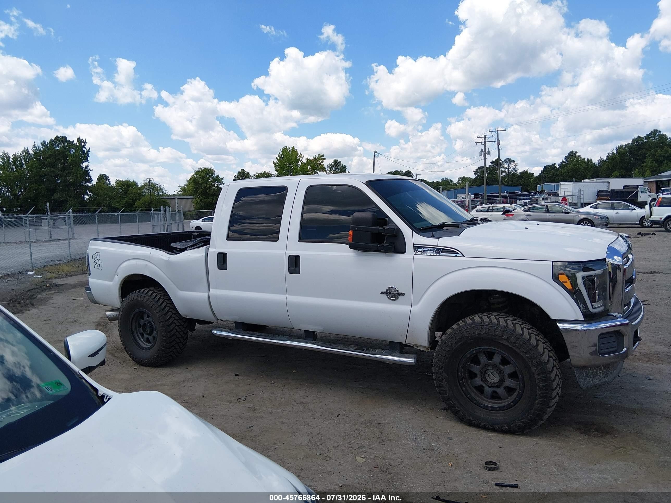 2013 Ford Super Duty F-250 Srw Xlt White vin: 1FT7W2BT3DEA61805