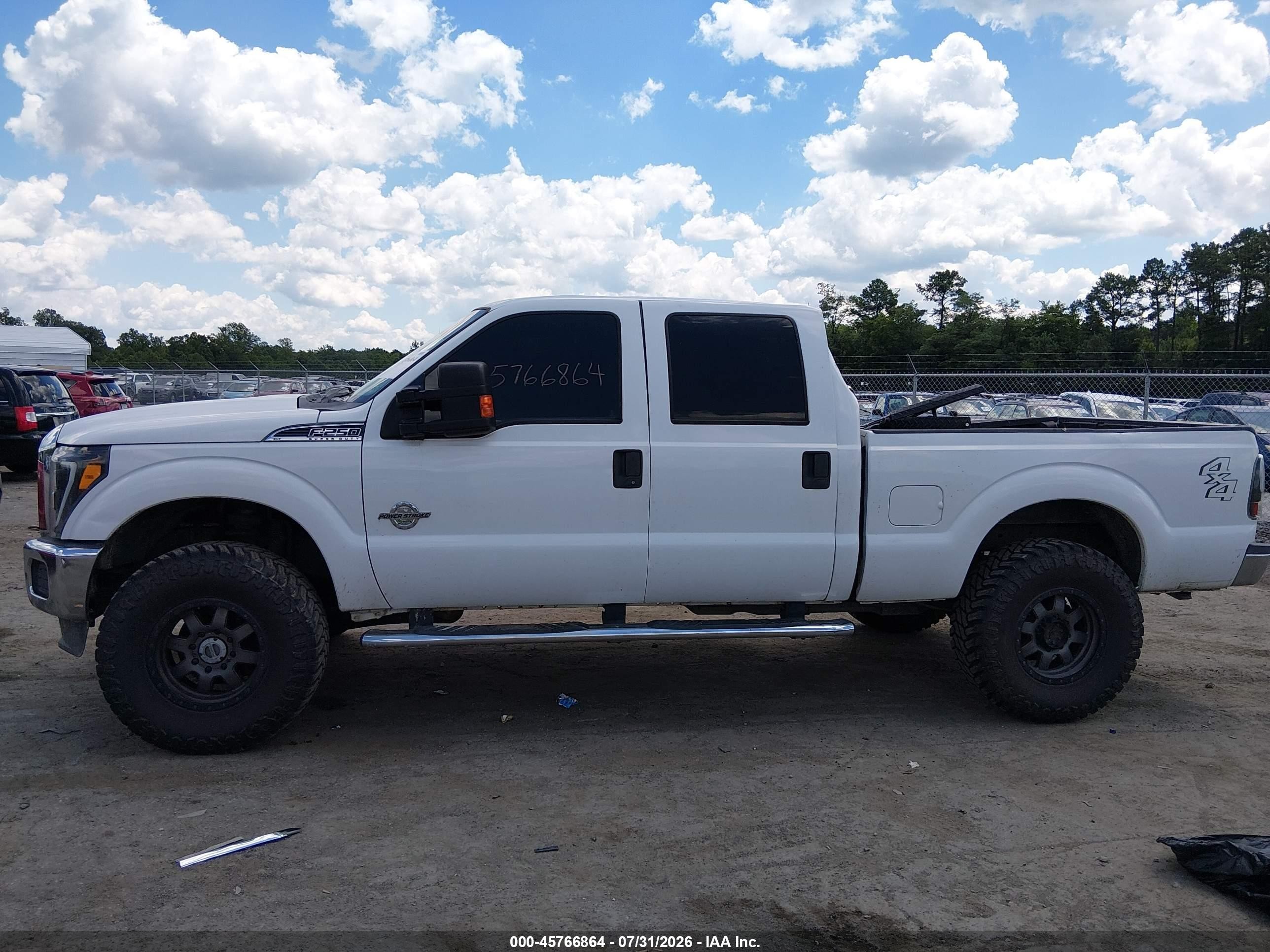 2013 Ford Super Duty F-250 Srw Xlt White vin: 1FT7W2BT3DEA61805