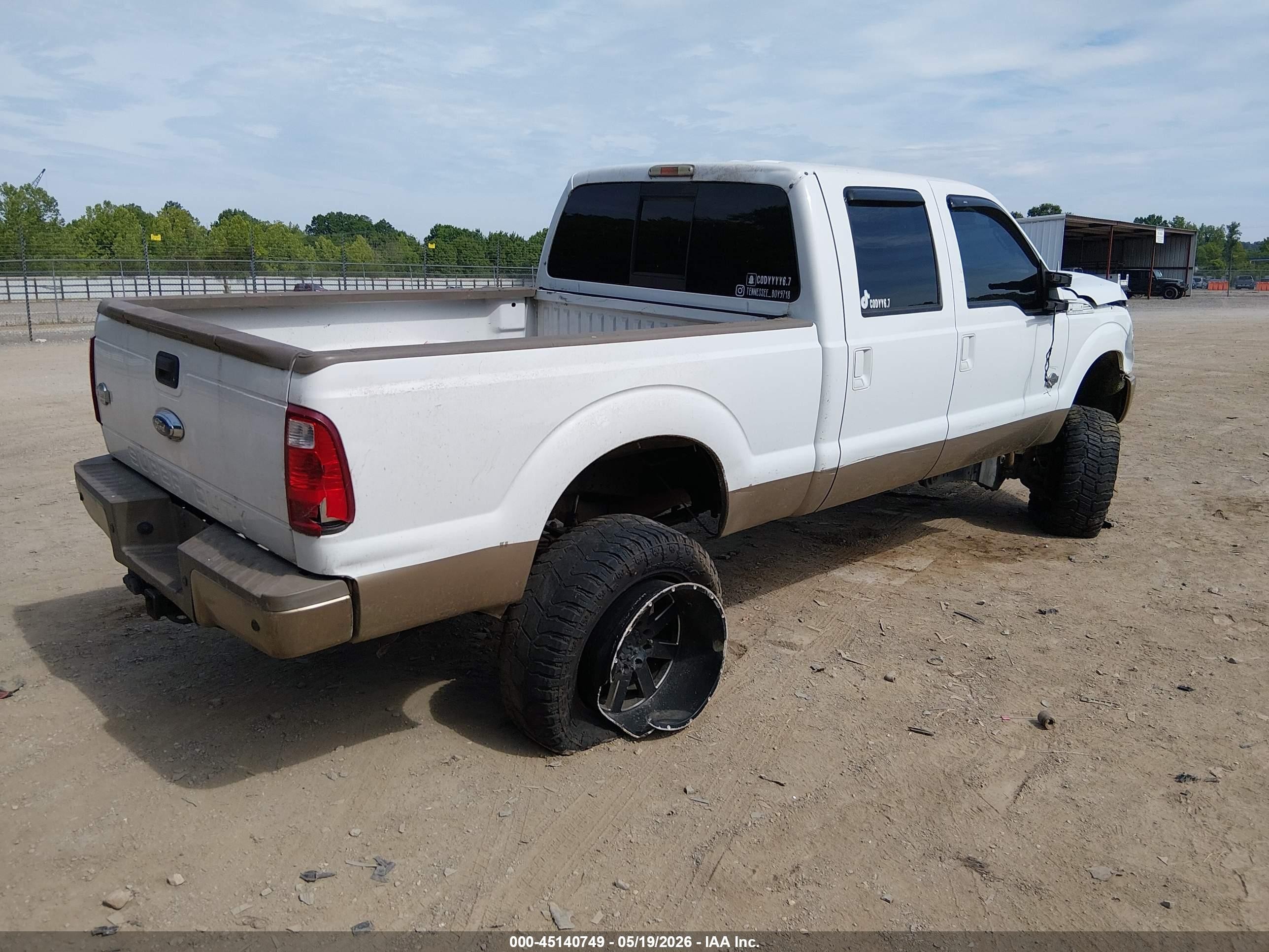 2014 Ford F-250 Lariat White vin: 1FT7W2BT3EEA82560