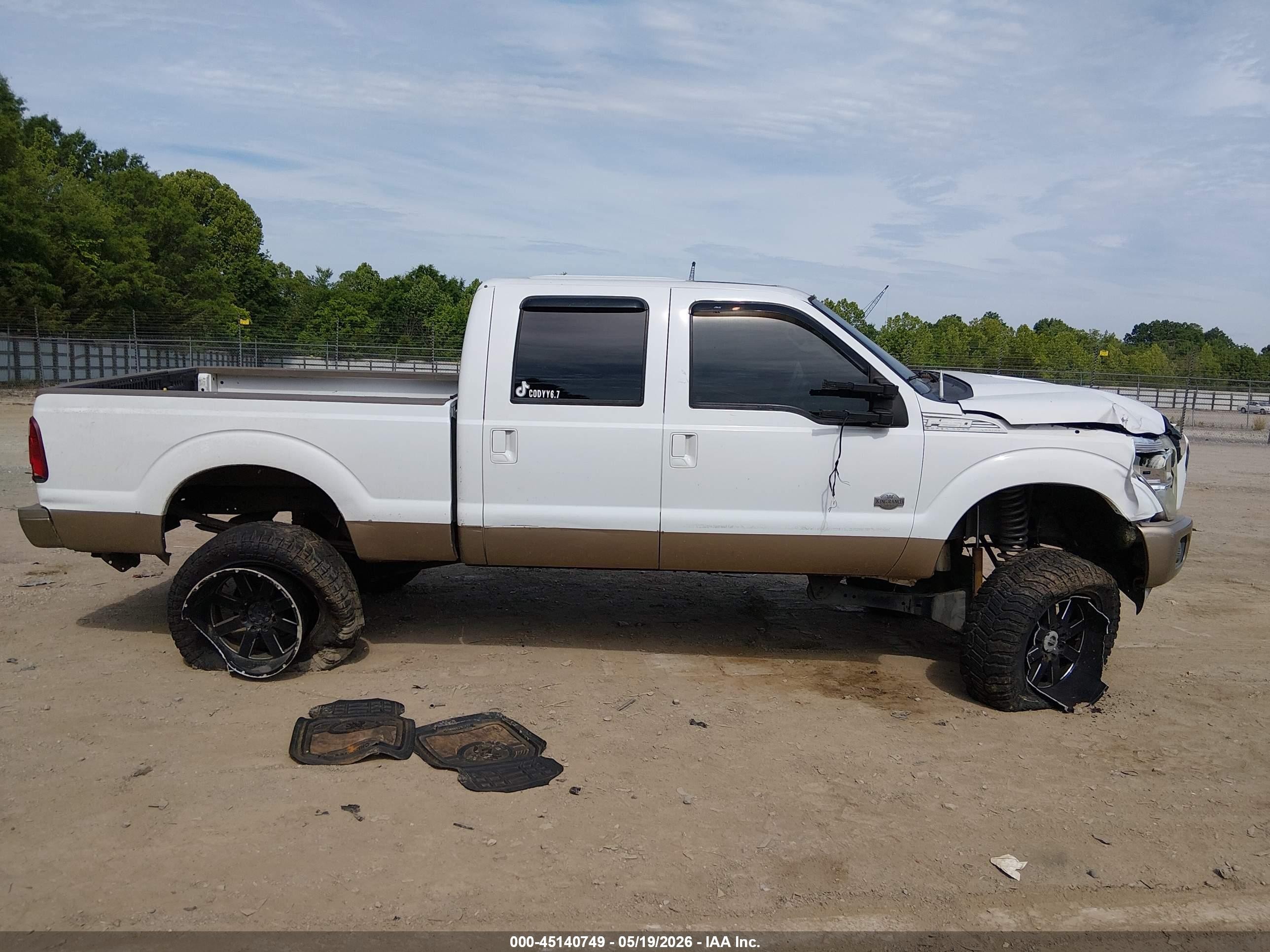 2014 Ford F-250 Lariat White vin: 1FT7W2BT3EEA82560