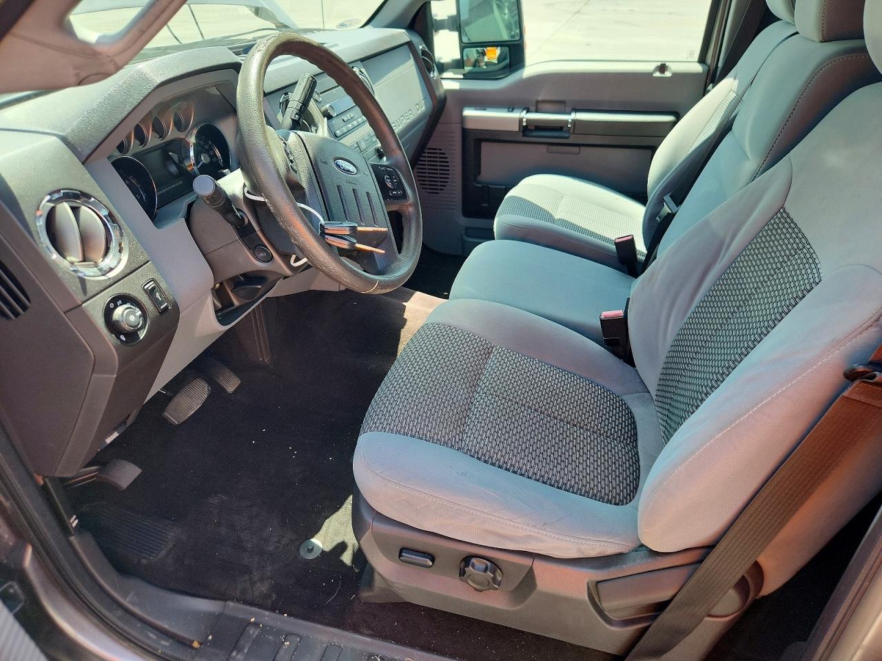 2014 Ford F250 Super Duty Gray vin: 1FT7W2BT3EEB18358