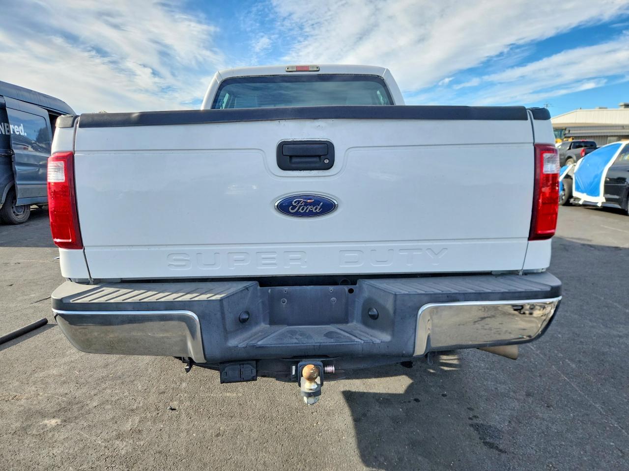 2015 Ford F250 Super Duty Белый vin: 1FT7W2BT3FEB04512