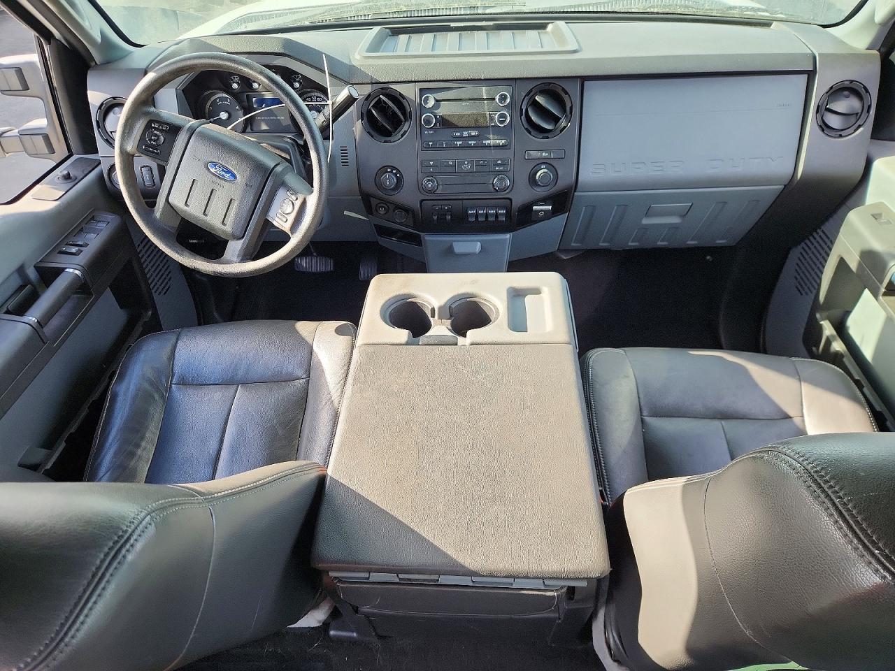2015 Ford F250 Super Duty Белый vin: 1FT7W2BT3FEB04512