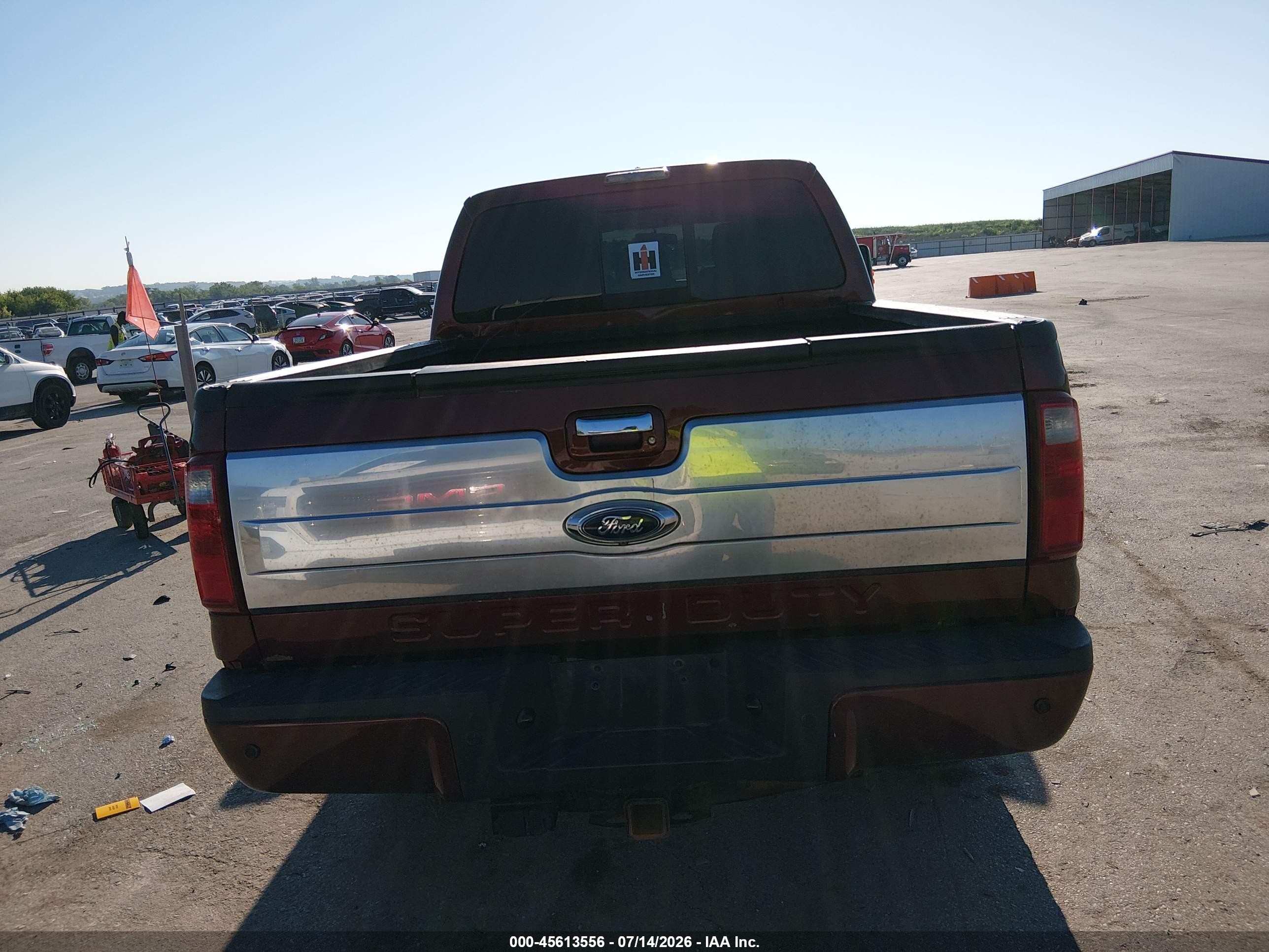 2015 Ford F-250 Lariat Maroon vin: 1FT7W2BT3FEB80859