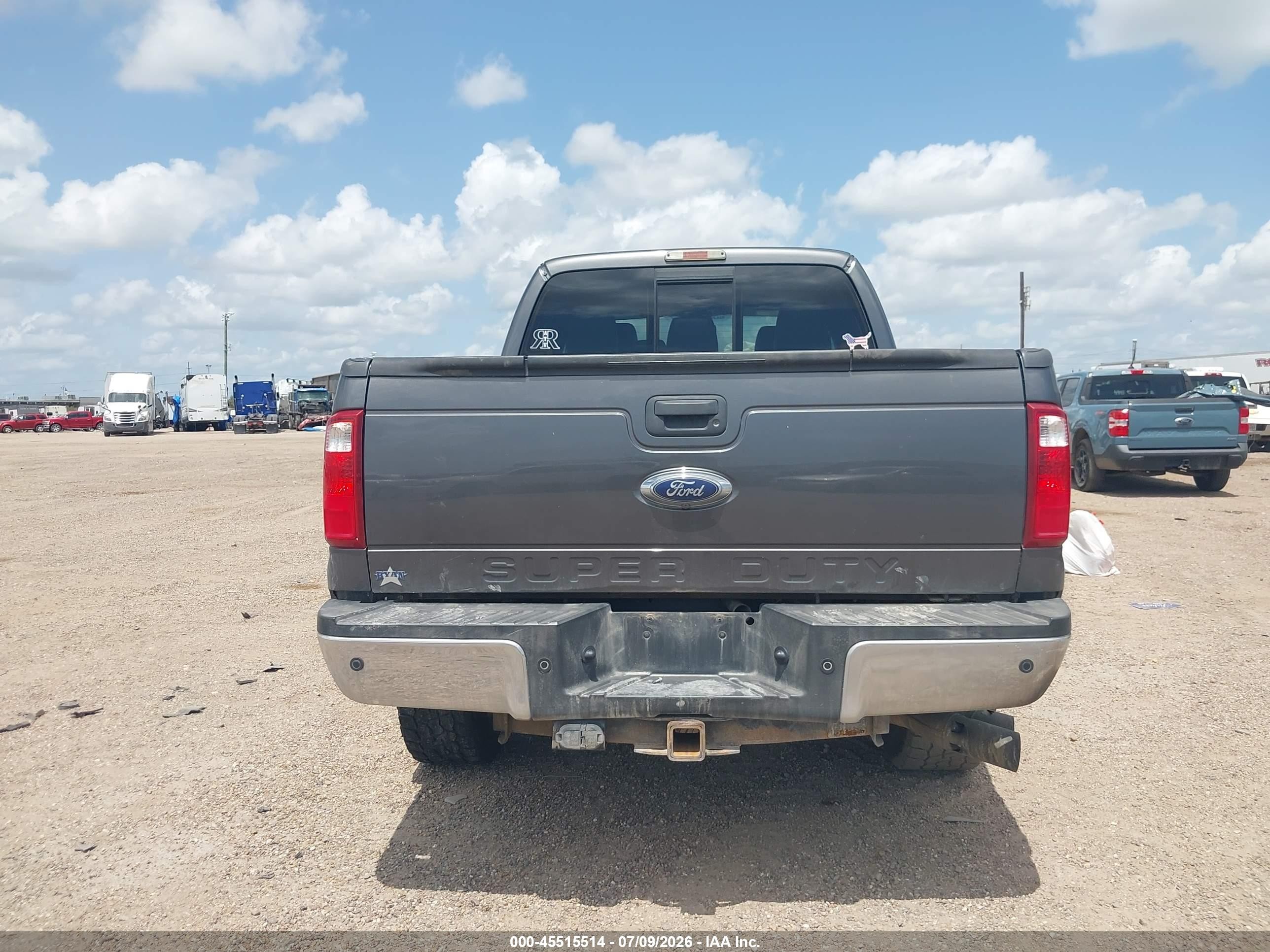 2015 Ford F-250 Lariat Gray vin: 1FT7W2BT3FED40108