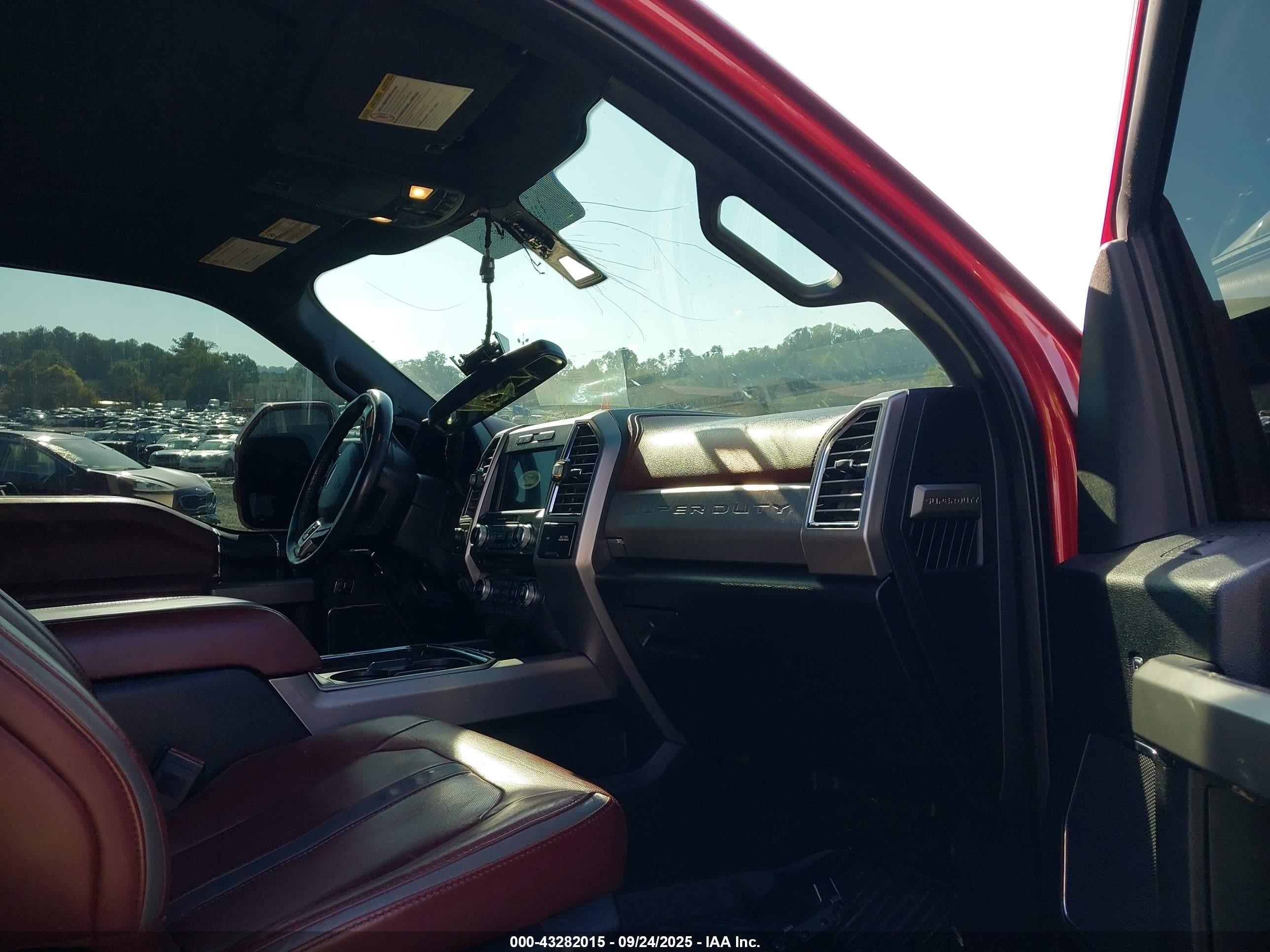2018 Ford F-250 Platinum Красный vin: 1FT7W2BT3JEB69689
