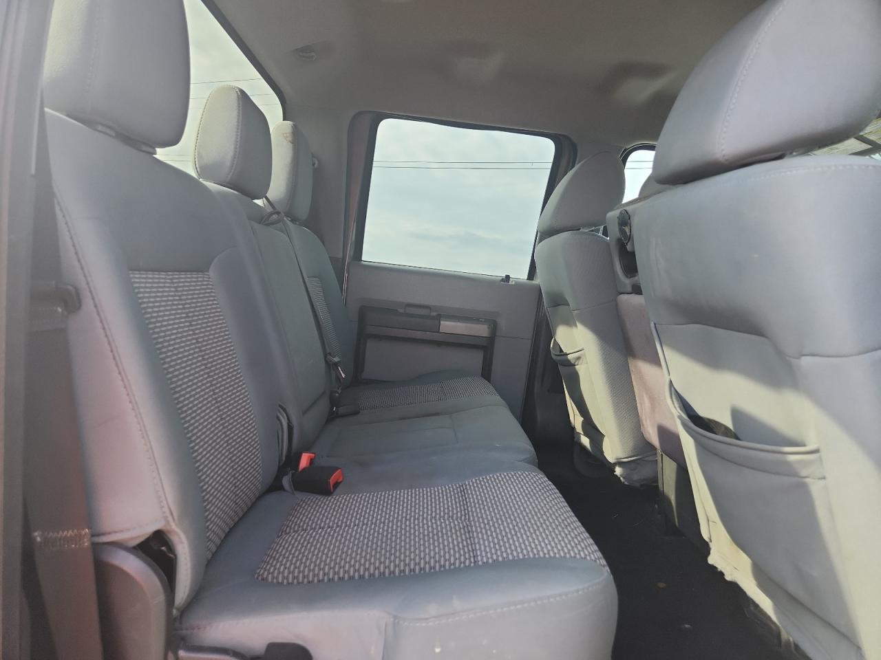 2011 Ford F250 Super Duty Gray vin: 1FT7W2BT4BEC50458