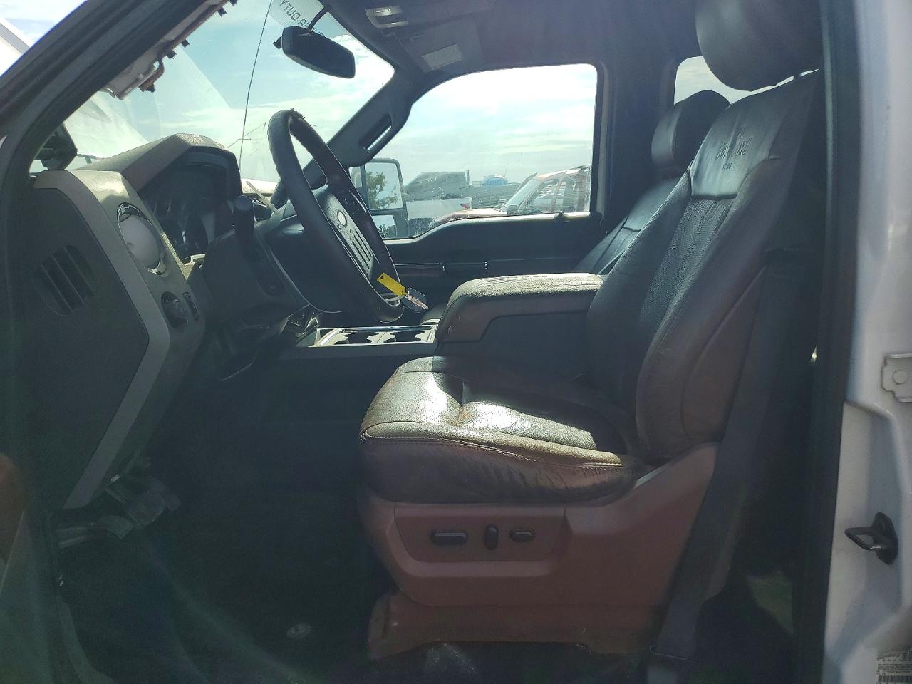 2012 Ford F250 Super Duty Two Tone vin: 1FT7W2BT4CEA10909