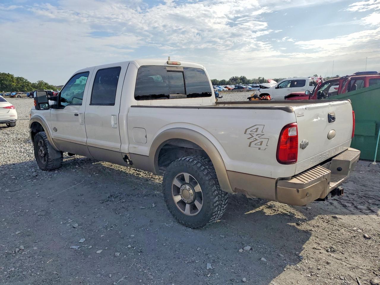 2012 Ford F250 Super Duty Two Tone vin: 1FT7W2BT4CEA10909