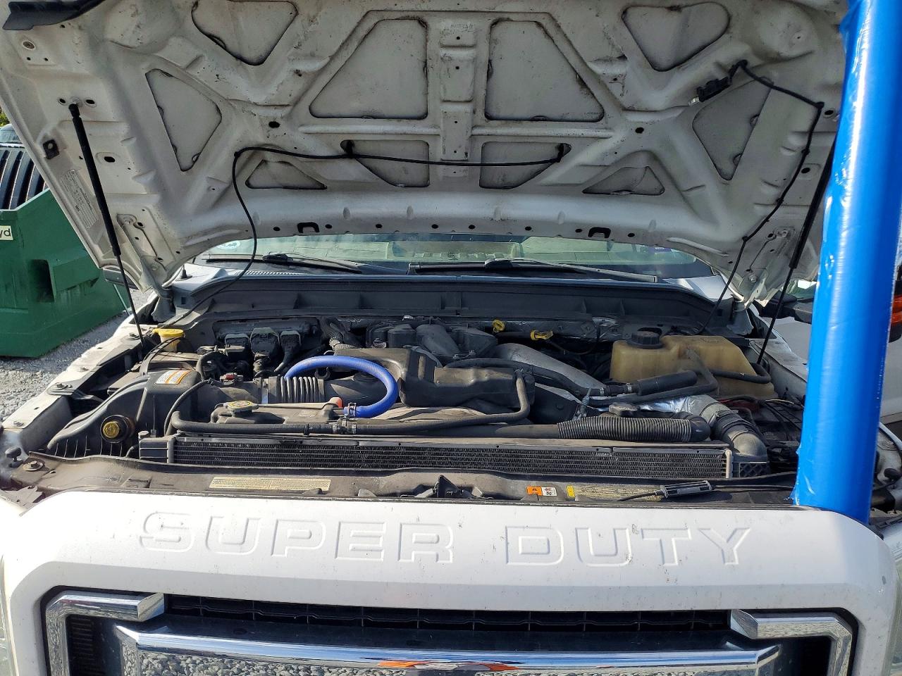 2012 Ford F250 Super Duty Two Tone vin: 1FT7W2BT4CEA10909