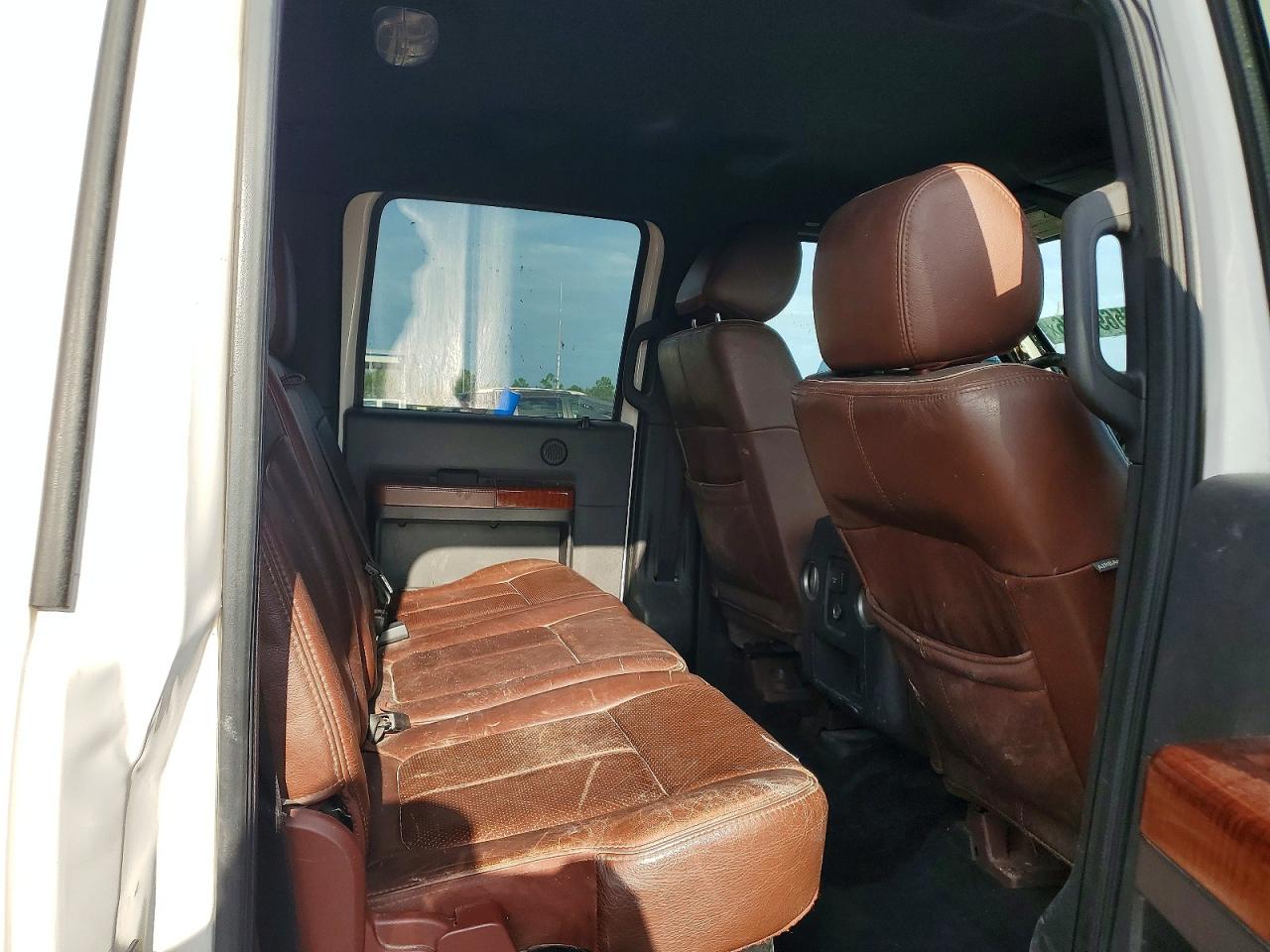 2012 Ford F250 Super Duty Two Tone vin: 1FT7W2BT4CEA10909