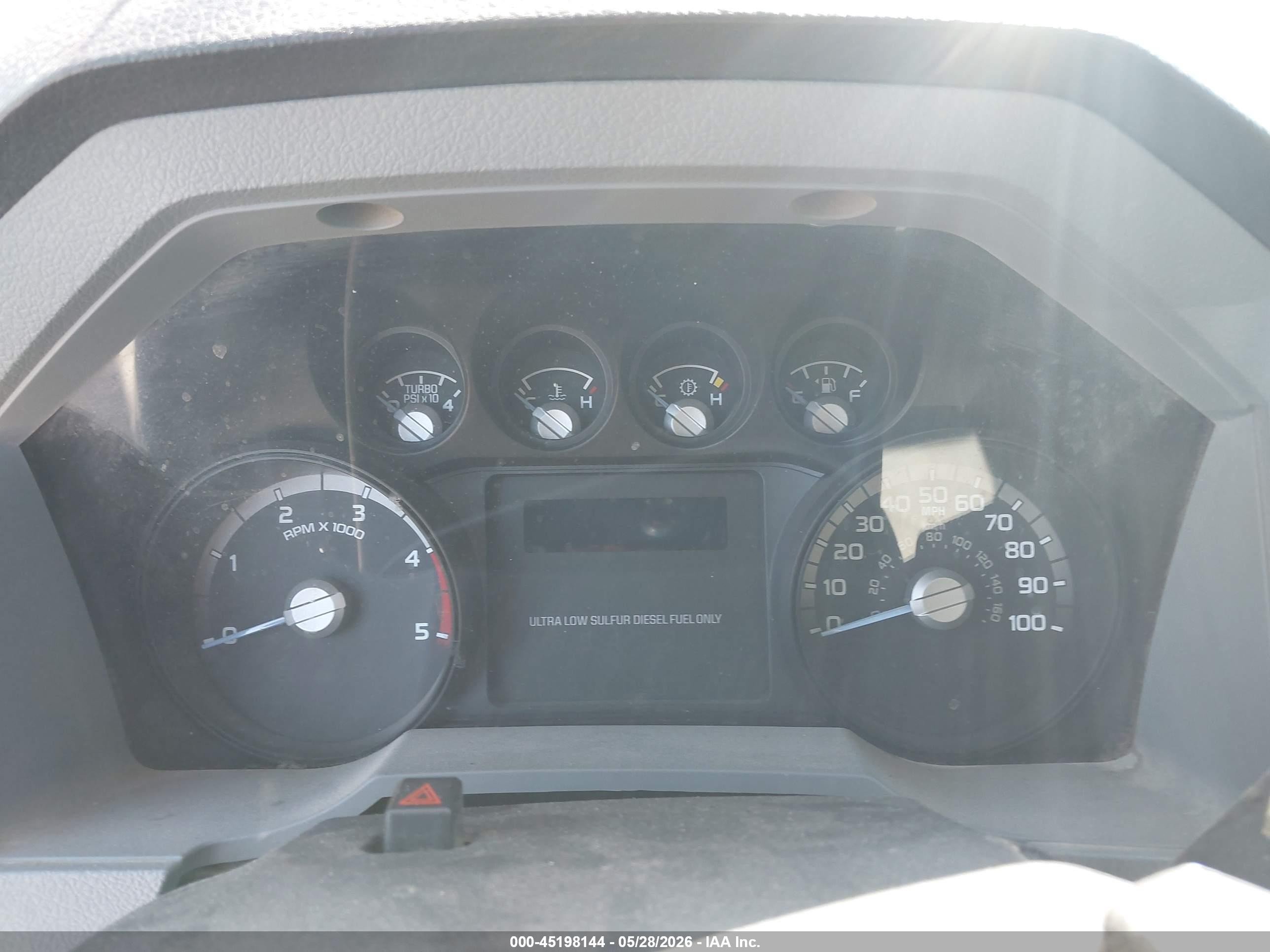 2012 Ford F-250 Xlt White vin: 1FT7W2BT4CEB53178