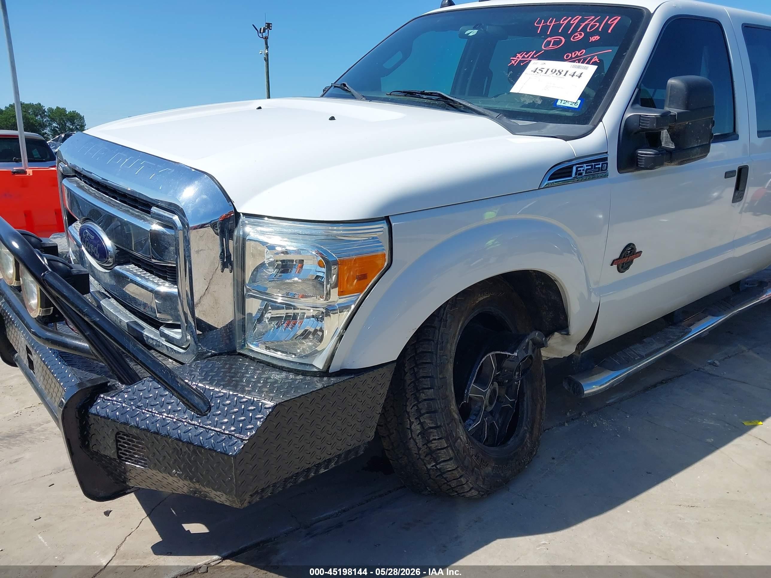 2012 Ford F-250 Xlt White vin: 1FT7W2BT4CEB53178