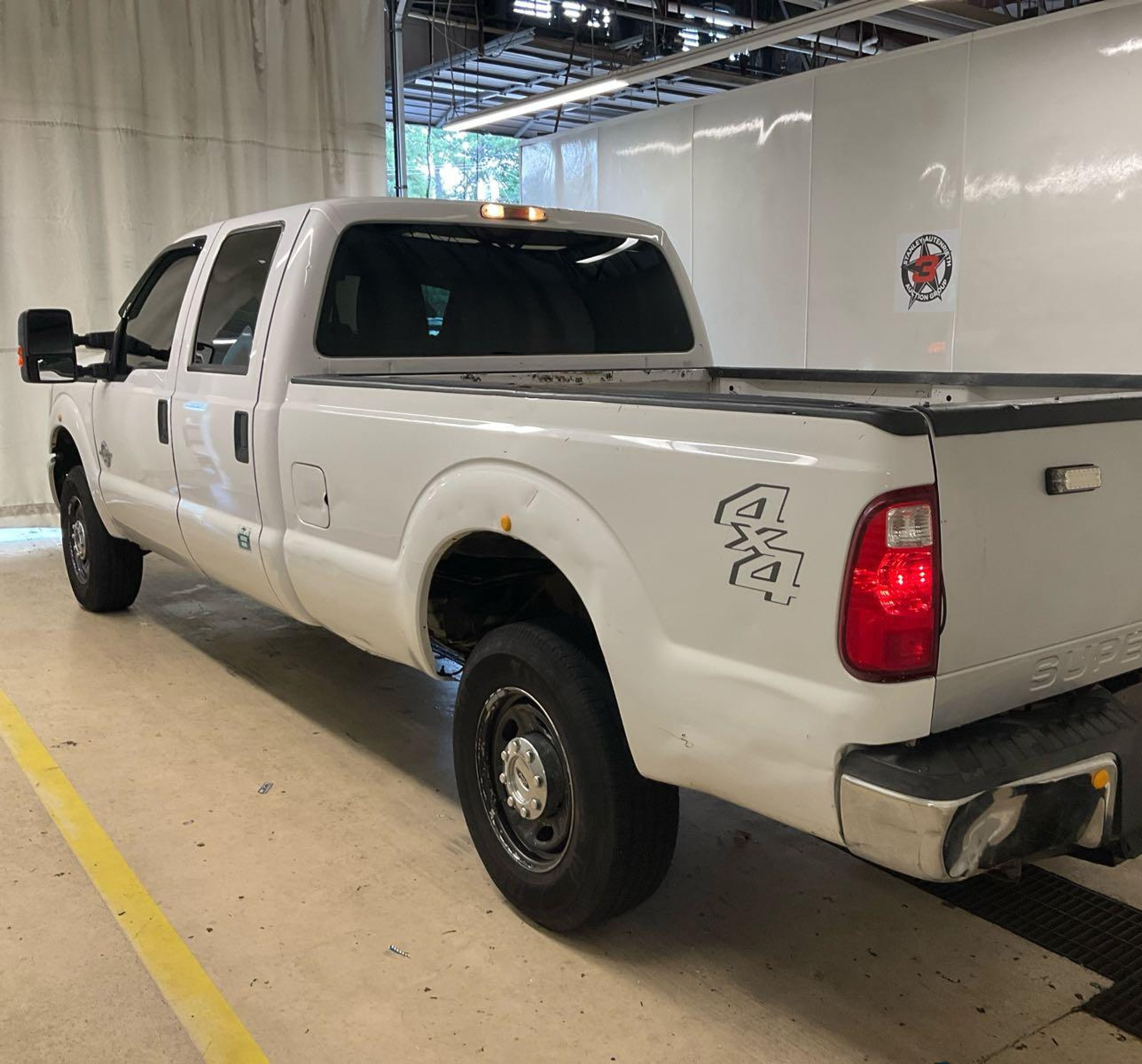 2014 Ford F250 Super Duty vin: 1FT7W2BT4EEA24974