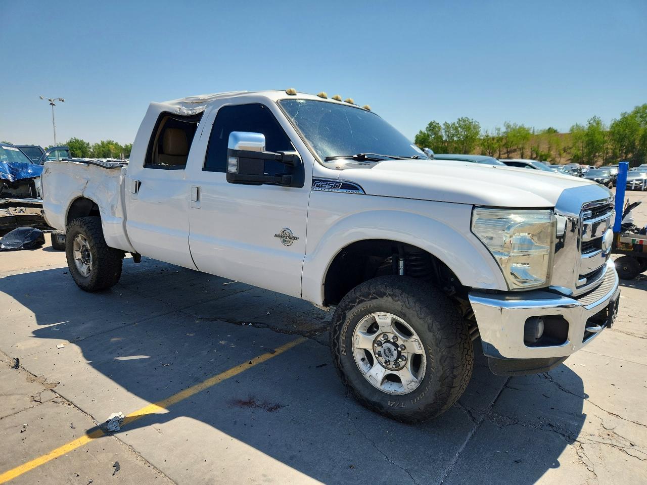 2014 Ford F250 Super Duty White vin: 1FT7W2BT4EEB07448