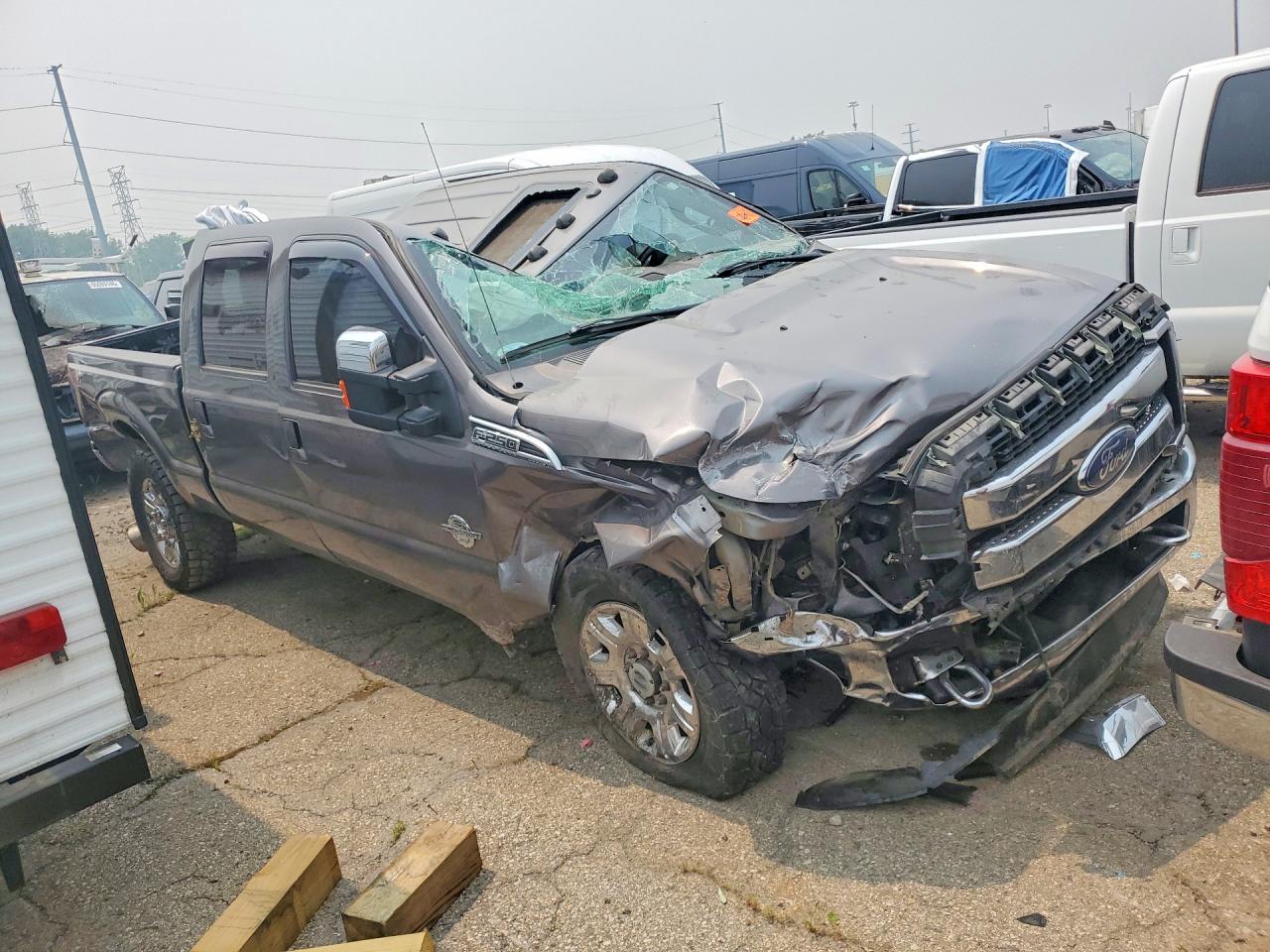2014 Ford F250 Super Duty Серый vin: 1FT7W2BT4EEB74907