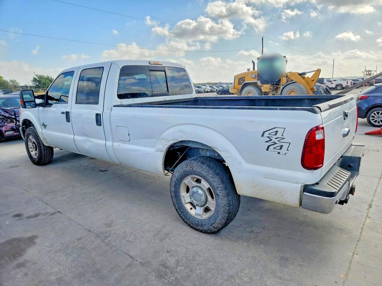 2015 Ford F250 Super Duty White vin: 1FT7W2BT4FEA58575