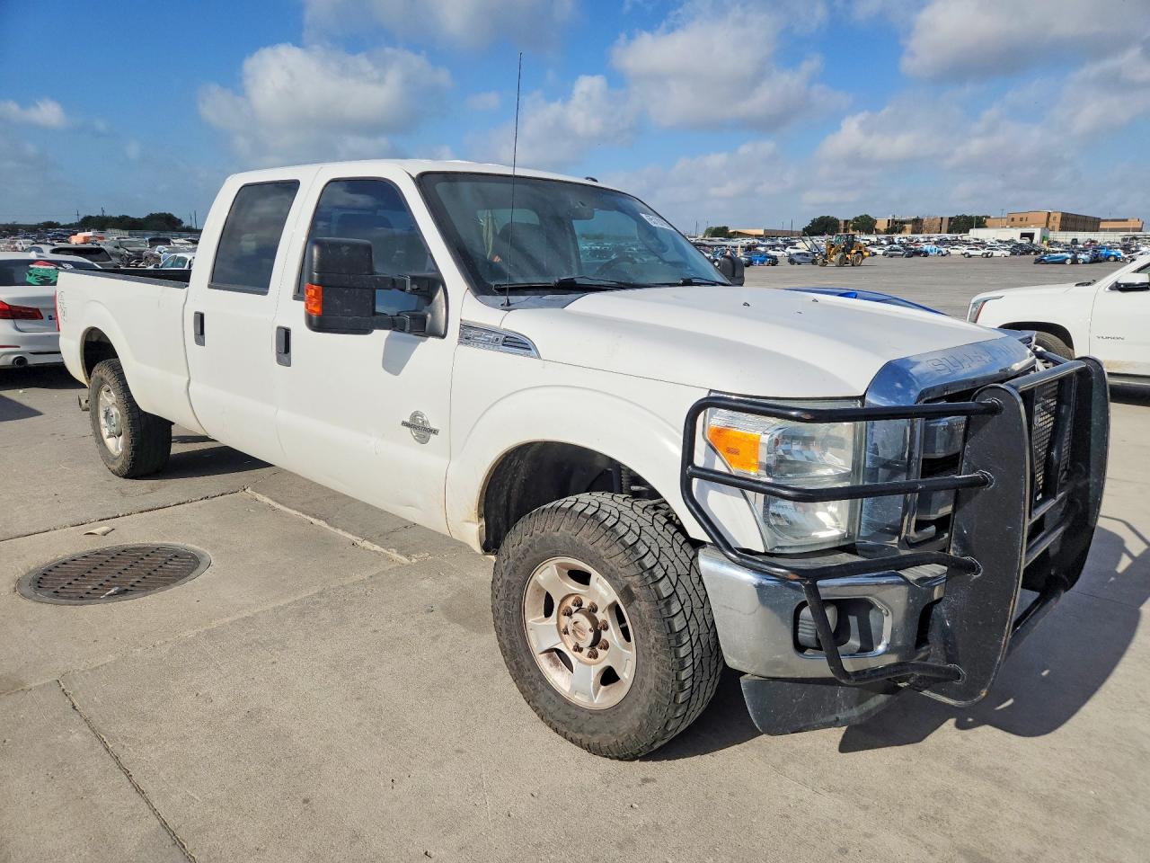 2015 Ford F250 Super Duty White vin: 1FT7W2BT4FEA58575