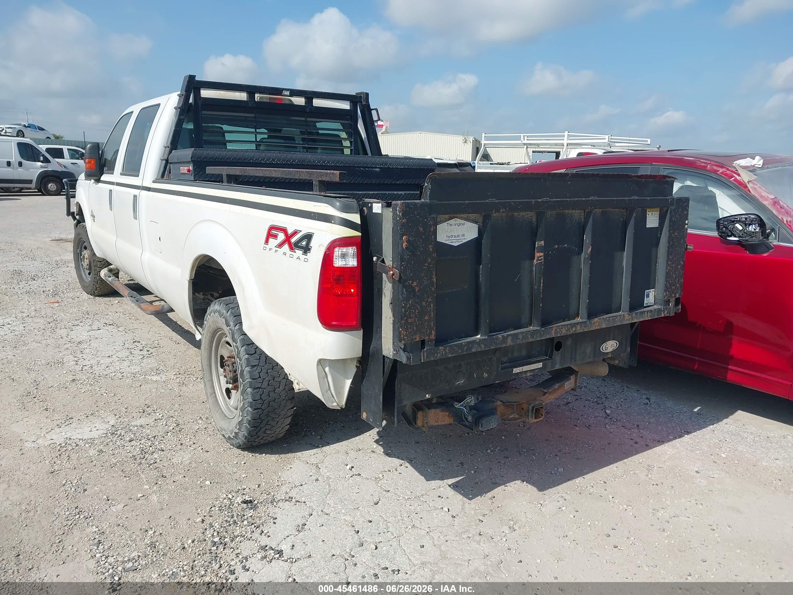 2015 Ford F-250 Lariat/xl/xlt White vin: 1FT7W2BT4FEA80656