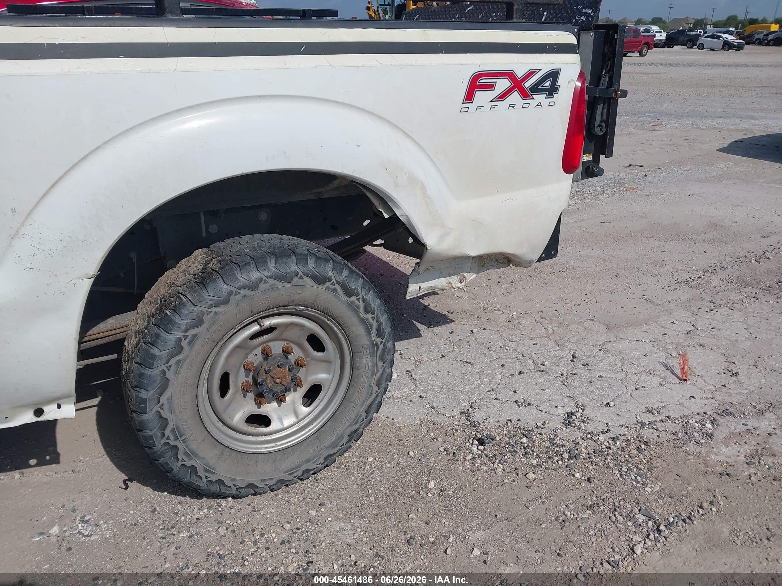 2015 Ford F-250 Lariat/xl/xlt White vin: 1FT7W2BT4FEA80656
