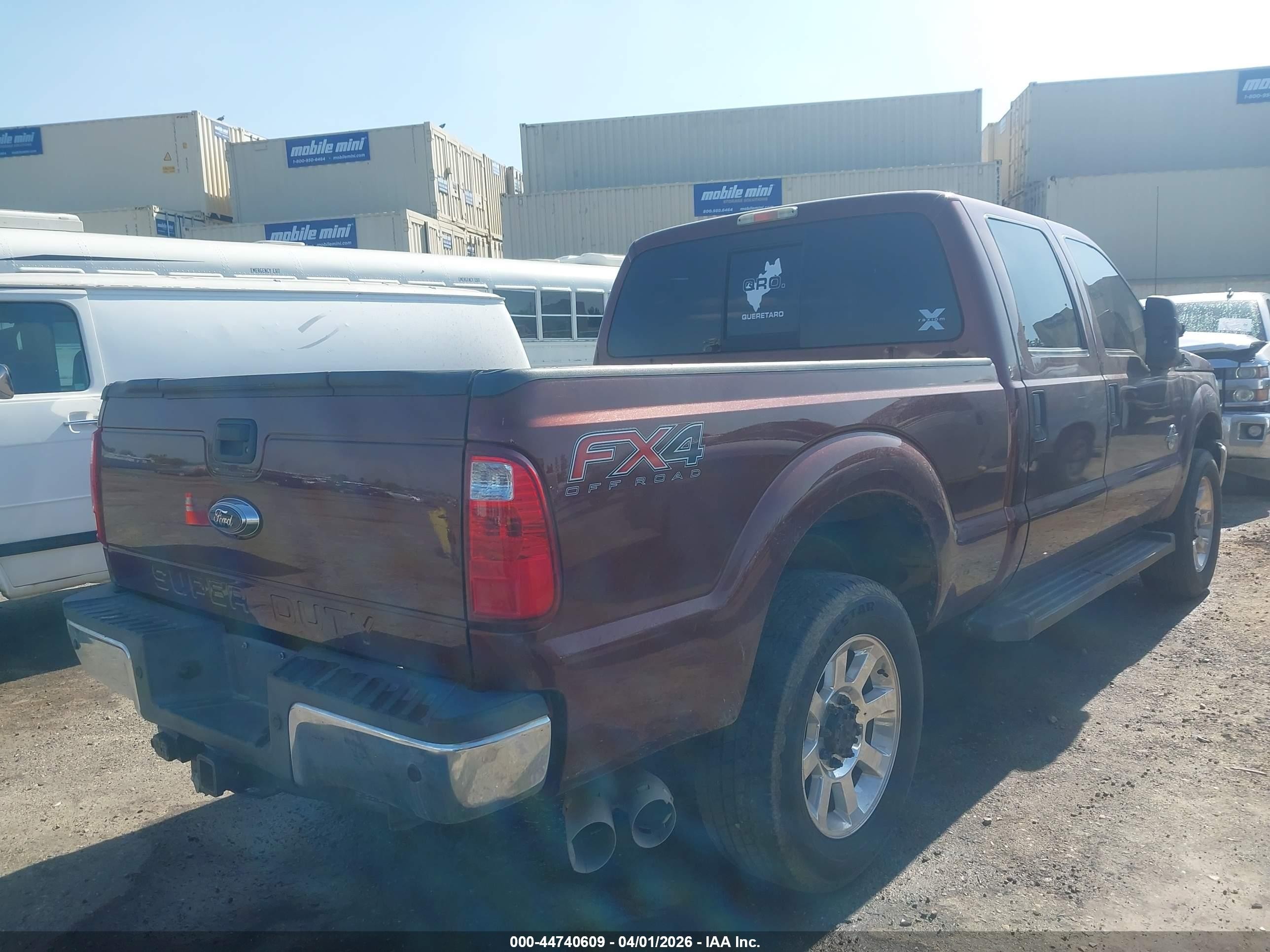 2015 Ford F-250 Xlt Burgundy vin: 1FT7W2BT4FEB63651