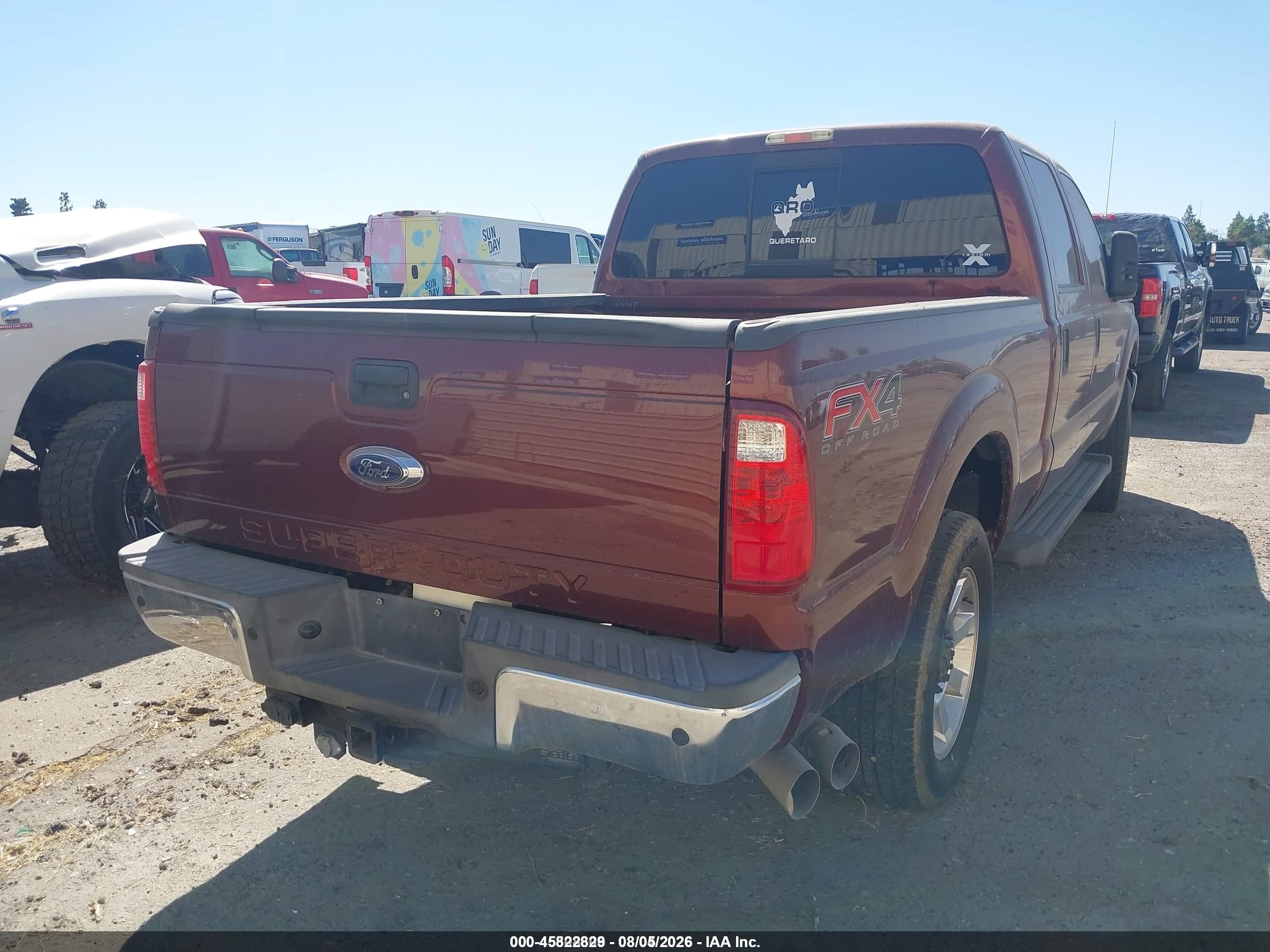 2015 Ford F-250 Xlt Burgundy vin: 1FT7W2BT4FEB63651