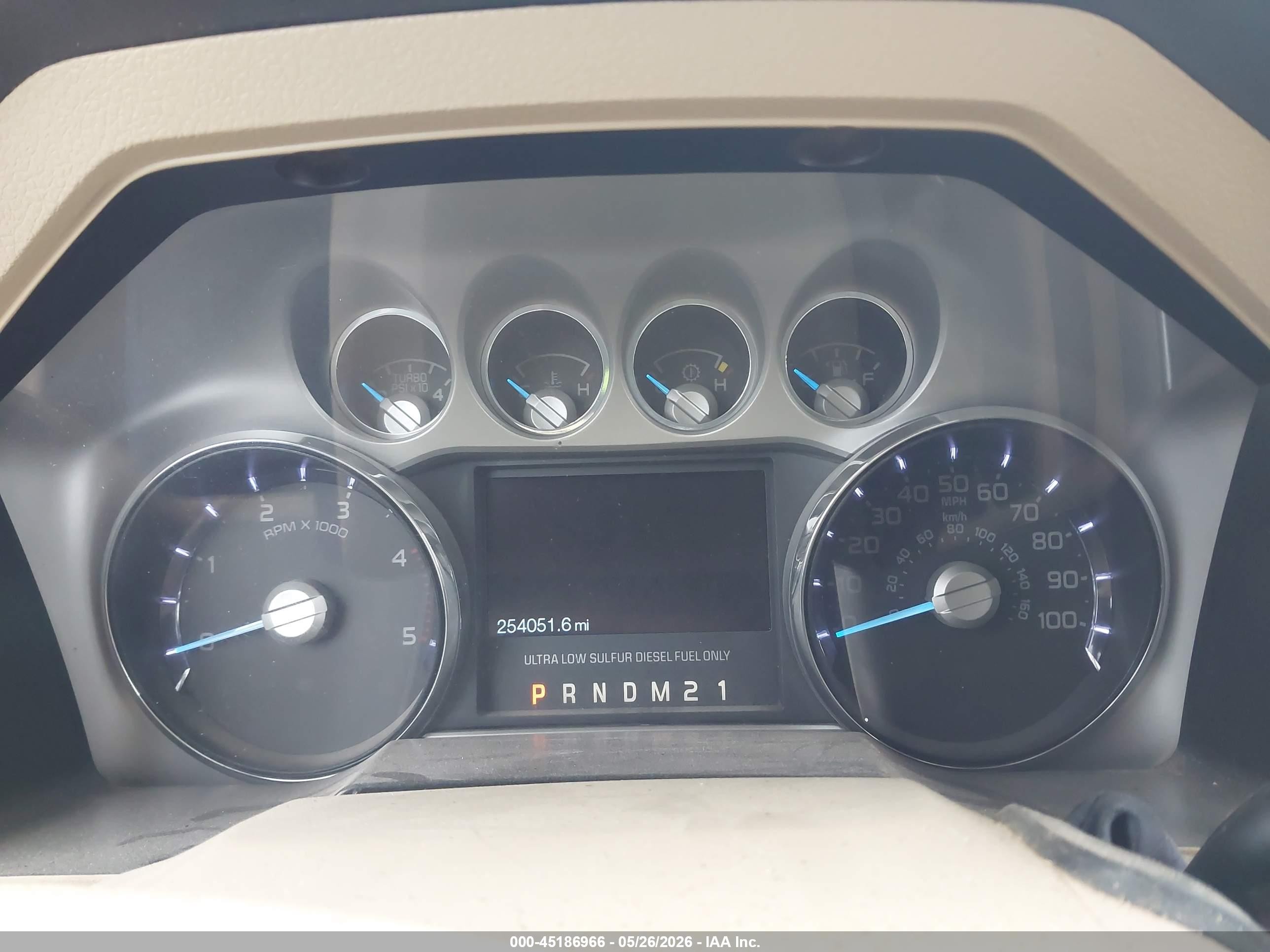 2015 Ford F-250 Lariat White vin: 1FT7W2BT4FEC02187