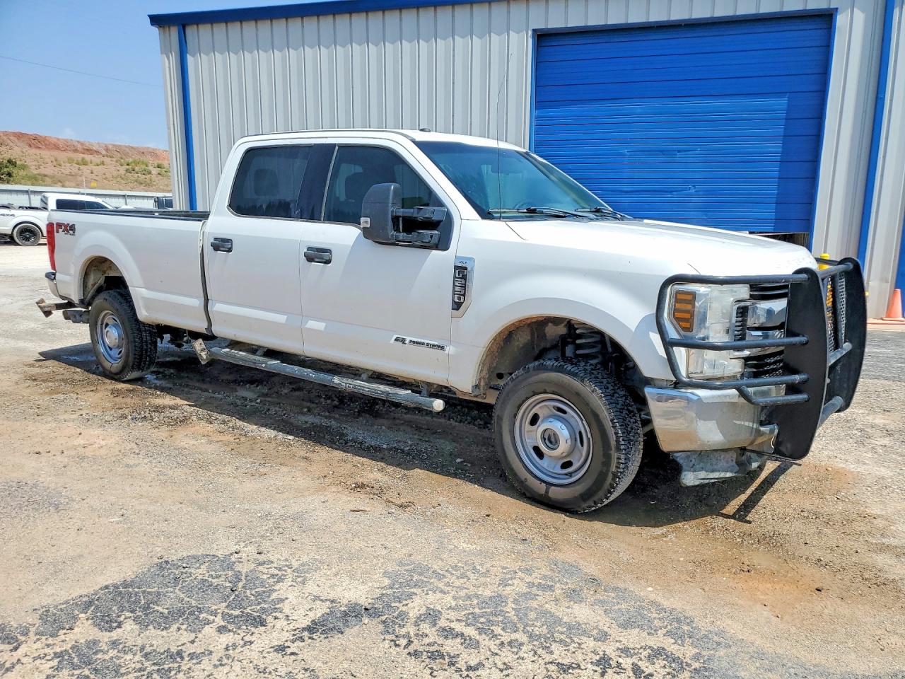 2018 Ford F250 Super Duty White vin: 1FT7W2BT4JEC38891