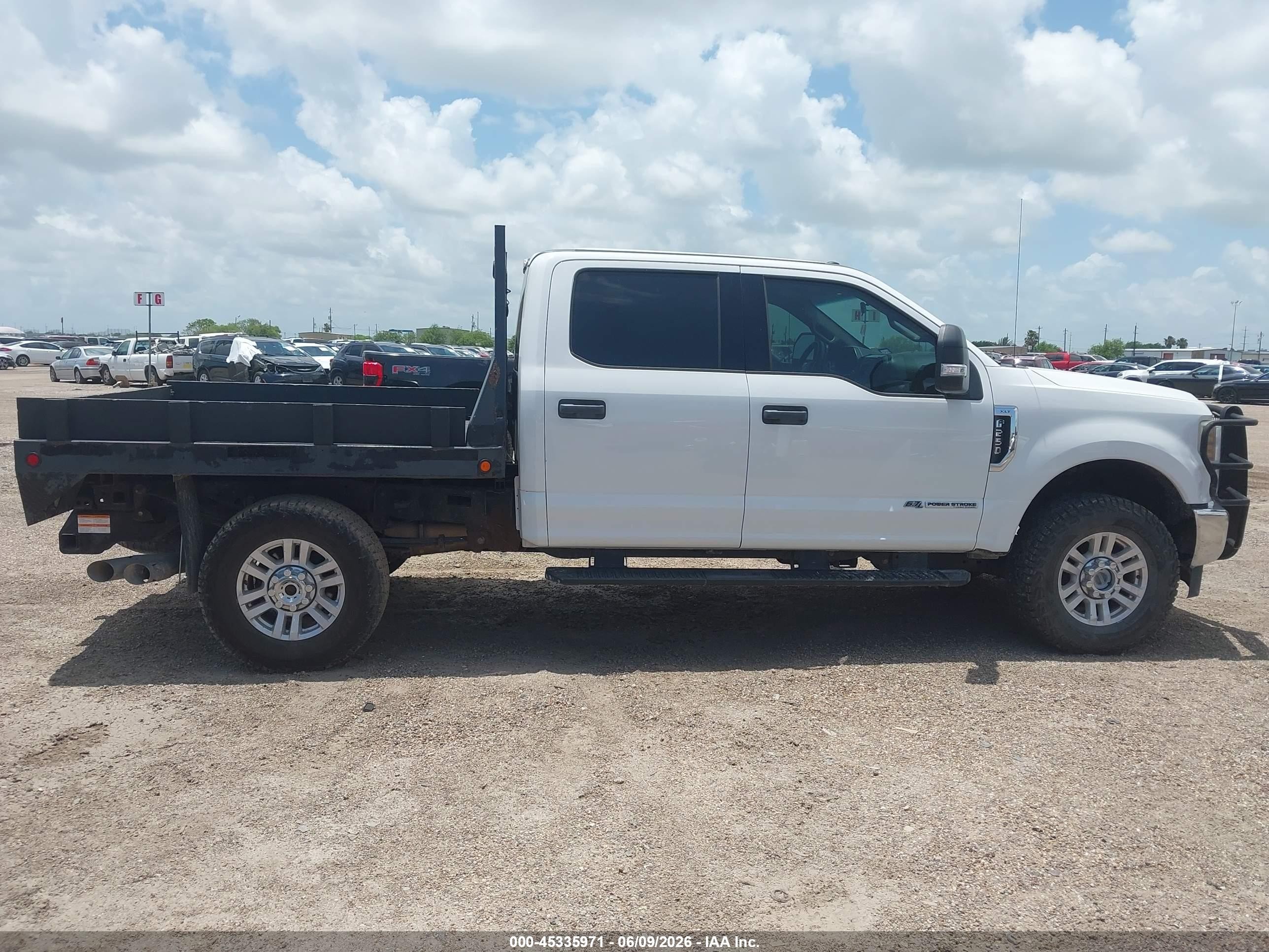 2019 Ford F-250 Xlt White vin: 1FT7W2BT4KEE87967
