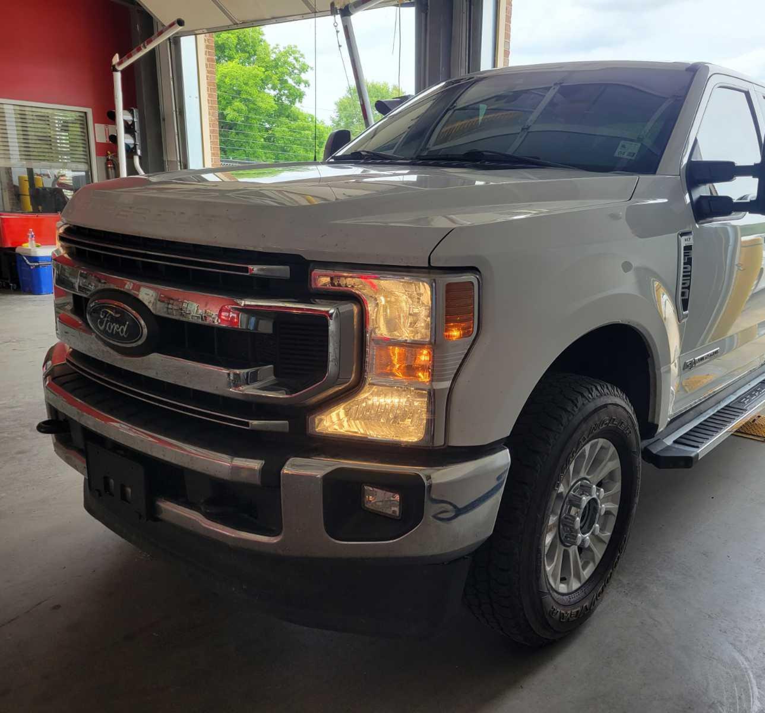 2021 Ford F250 Super Duty vin: 1FT7W2BT4MED57335