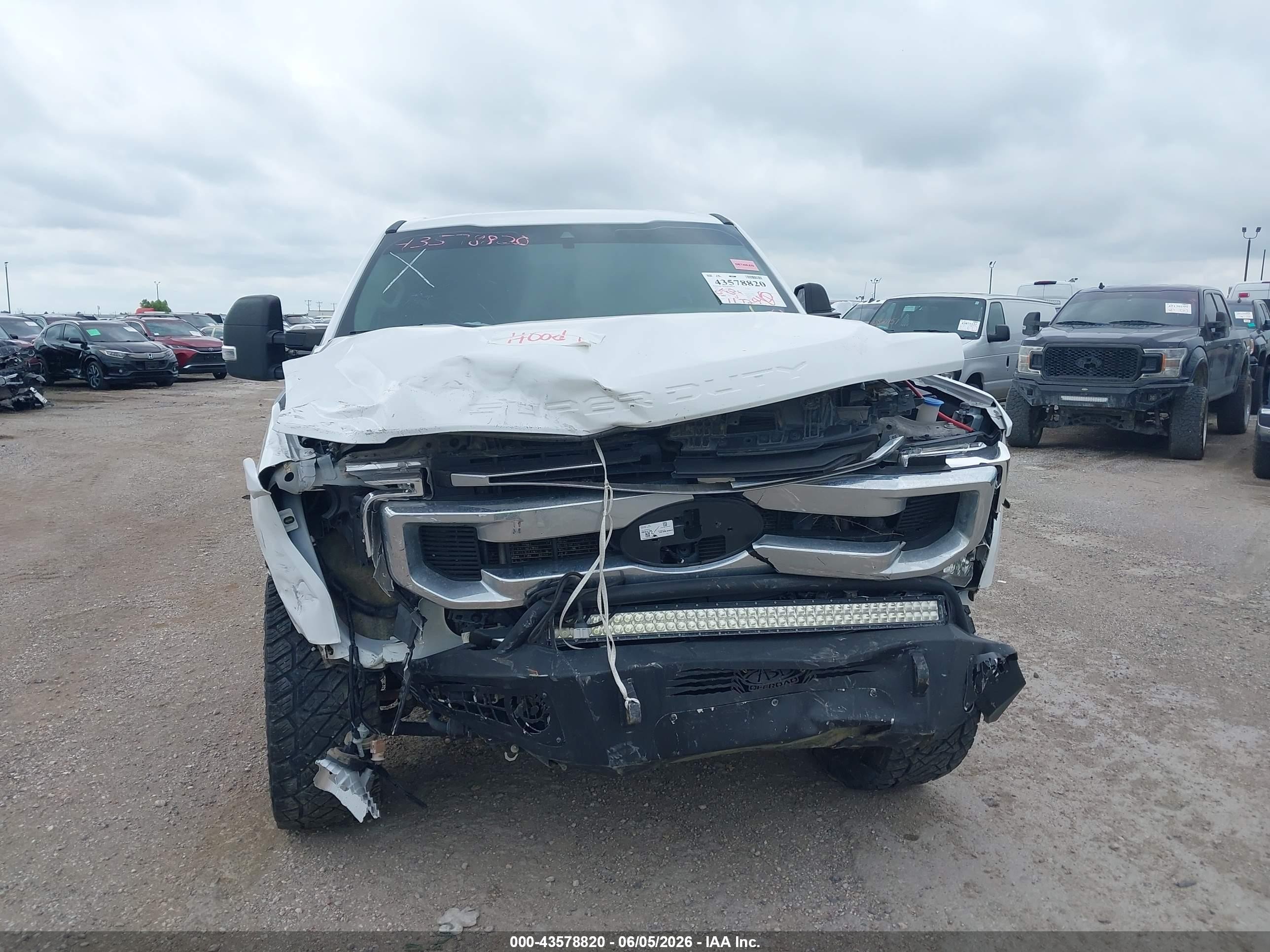 2021 Ford F-250 Xlt White vin: 1FT7W2BT4MED71915