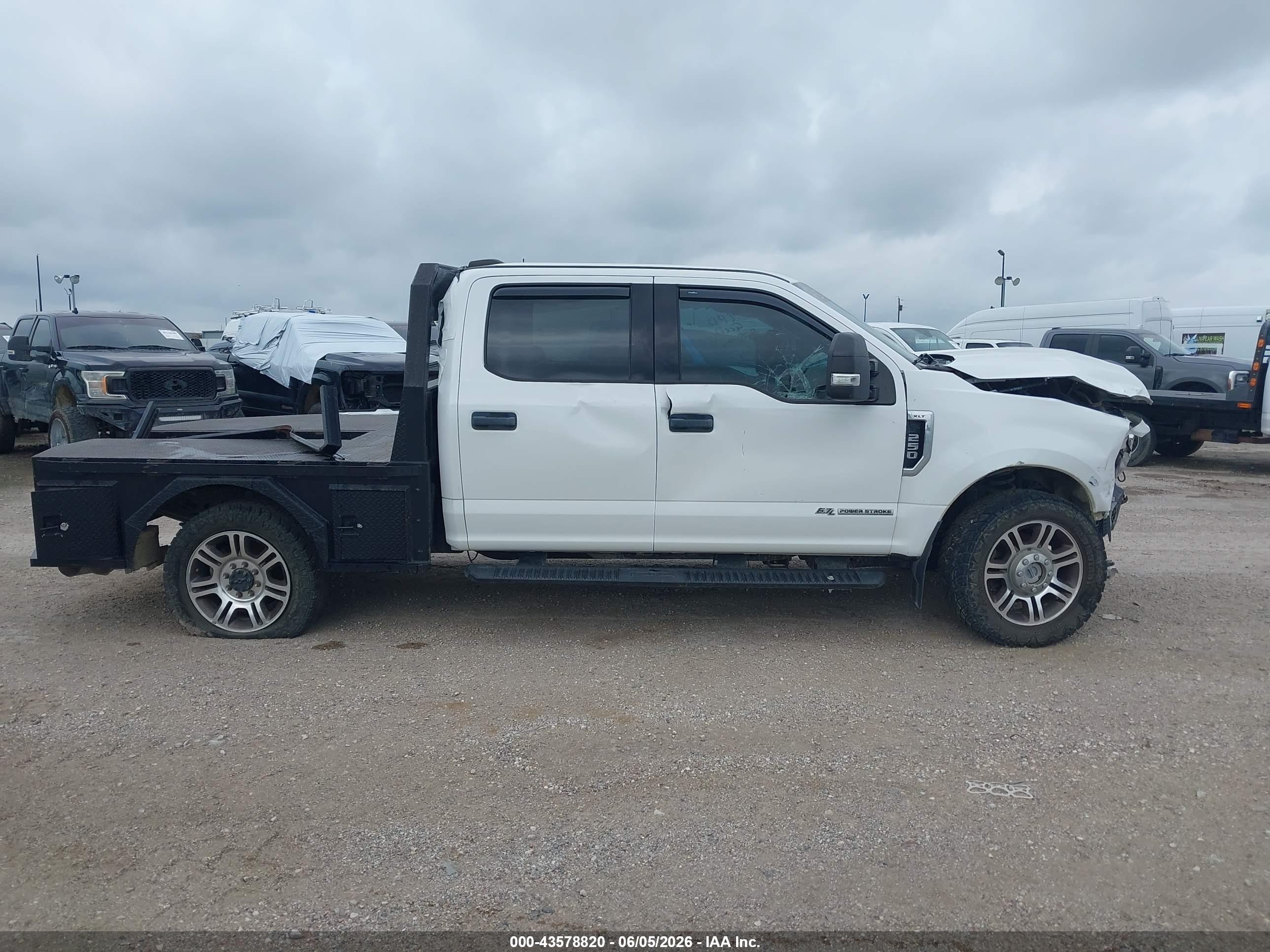 2021 Ford F-250 Xlt White vin: 1FT7W2BT4MED71915