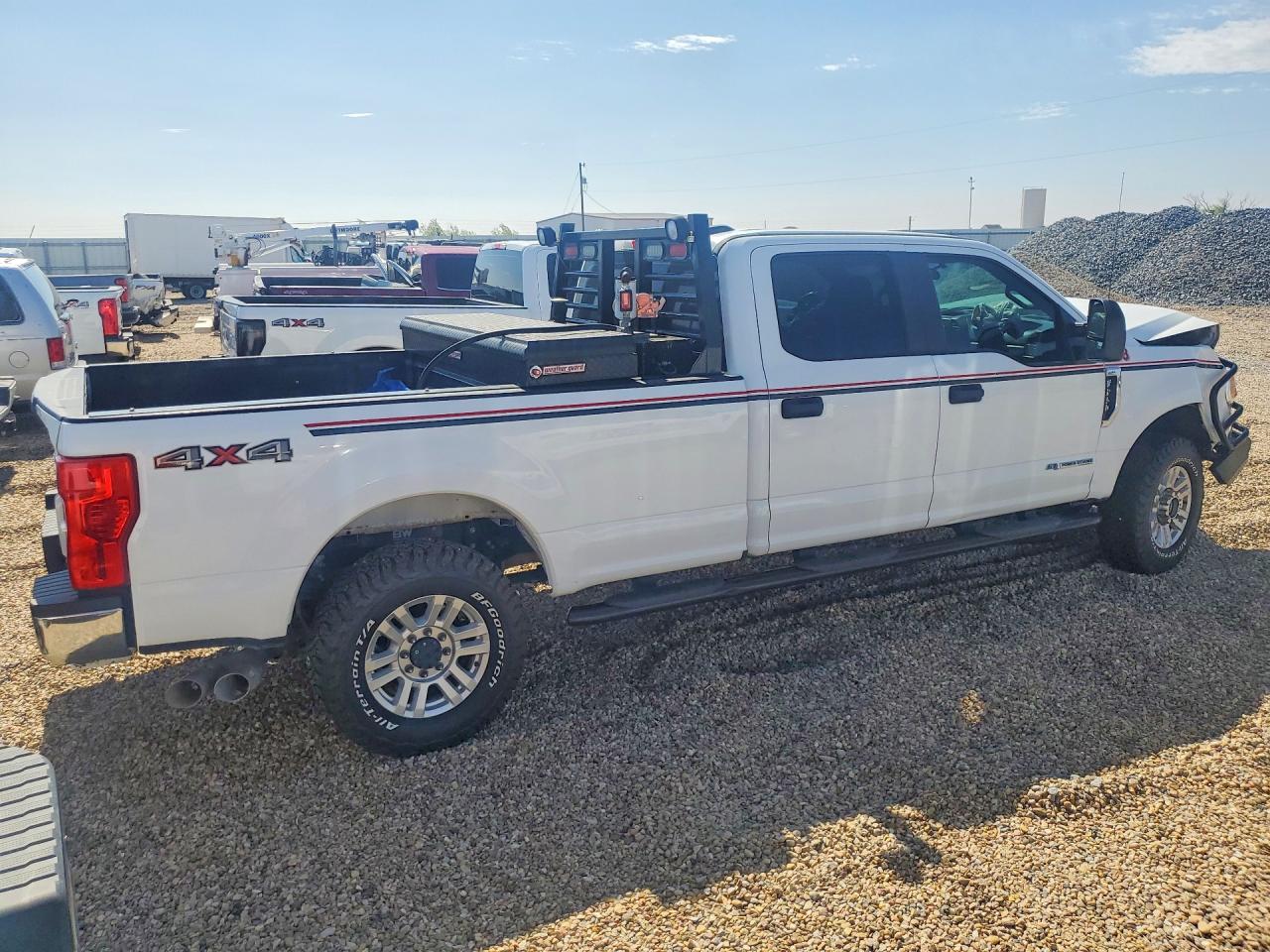 2021 Ford F250 Super Duty White vin: 1FT7W2BT4MED98824