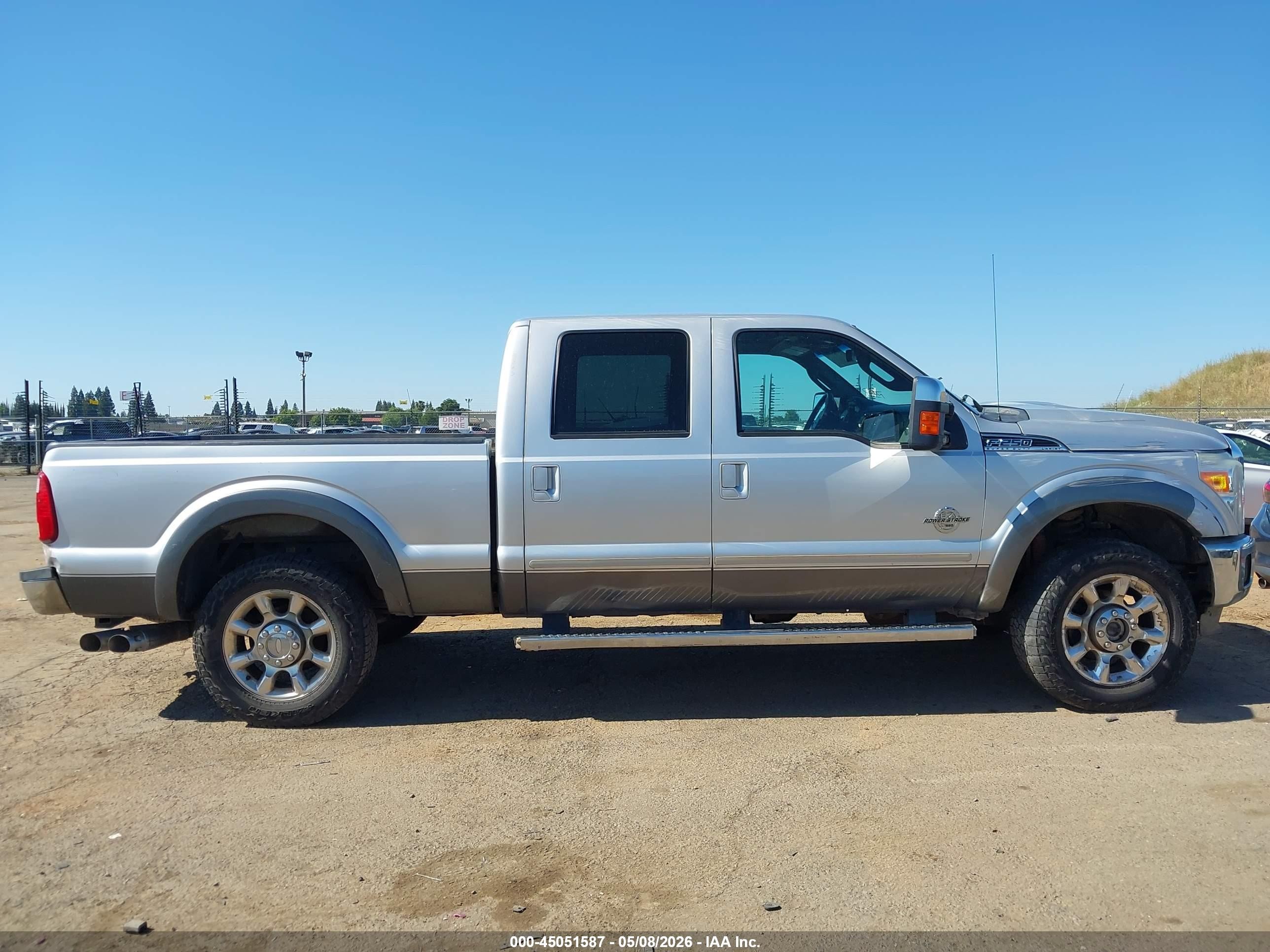 2011 Ford F-250 Lariat Silver vin: 1FT7W2BT5BEA21481