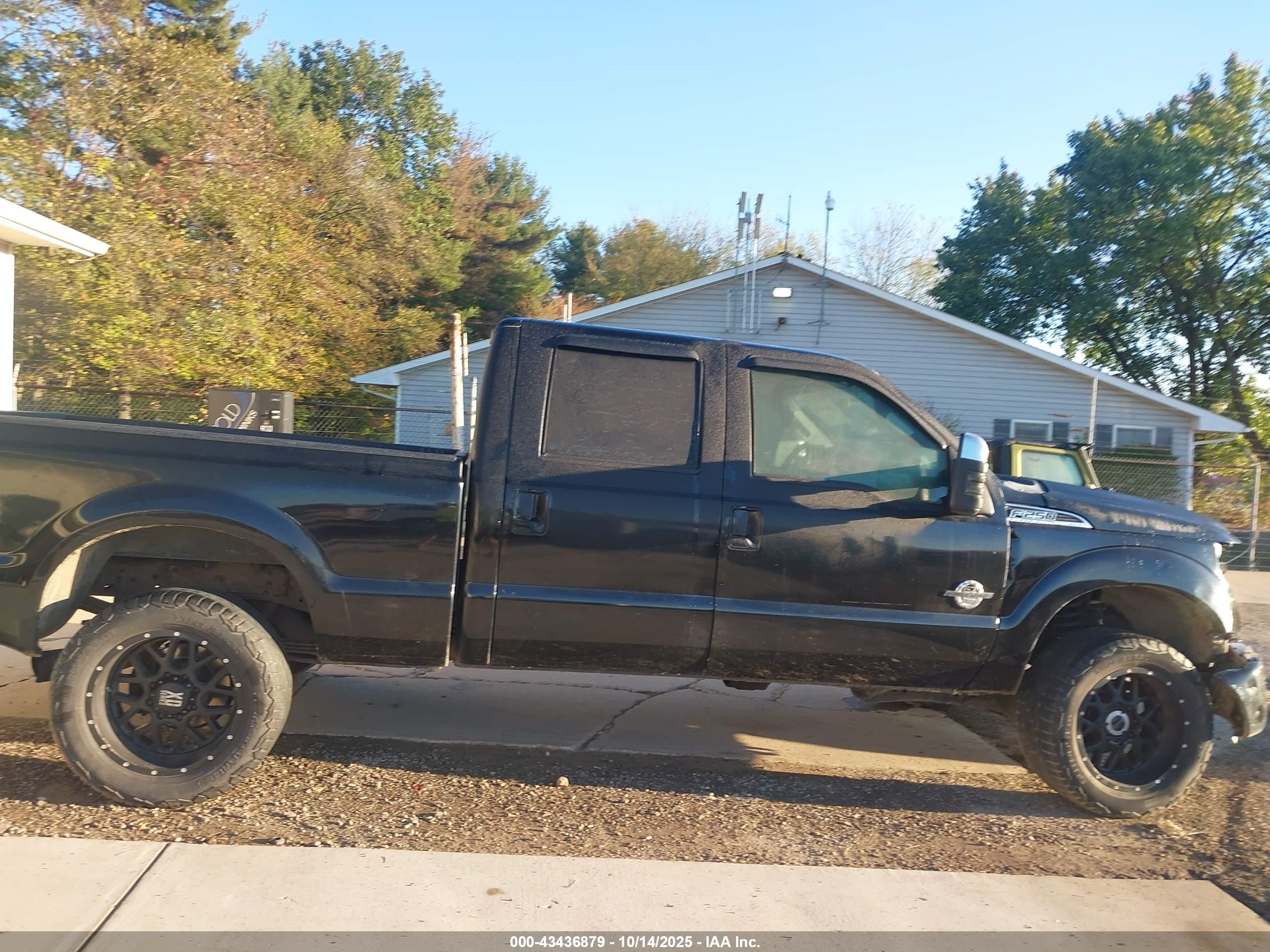 2011 Ford F-250 Lariat Black vin: 1FT7W2BT5BEA32996