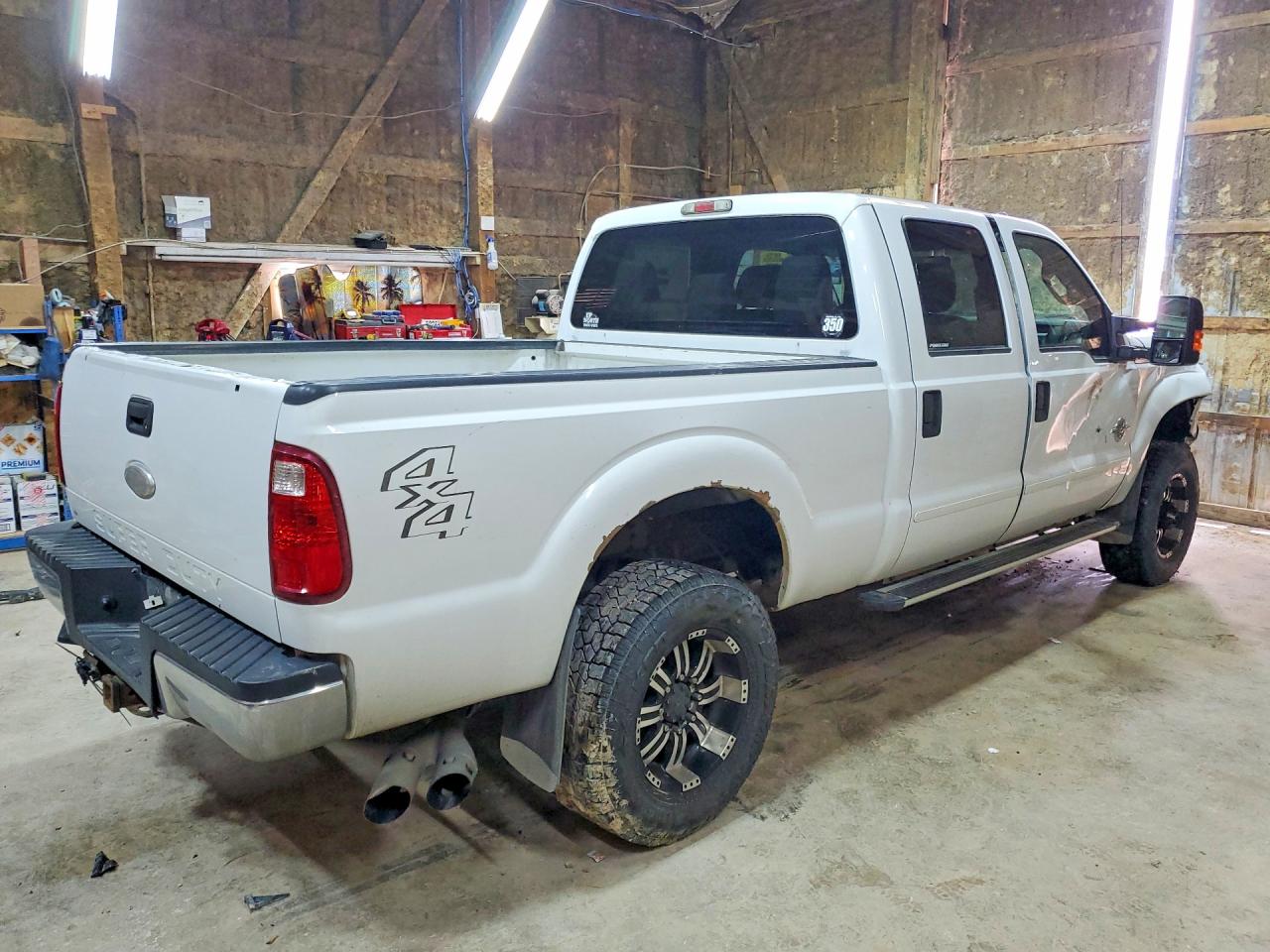 2012 Ford F250 Super Duty White vin: 1FT7W2BT5CEA21563